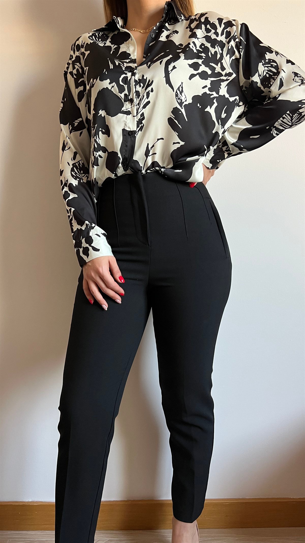 Zara Model Çicek Desenli Gömlek