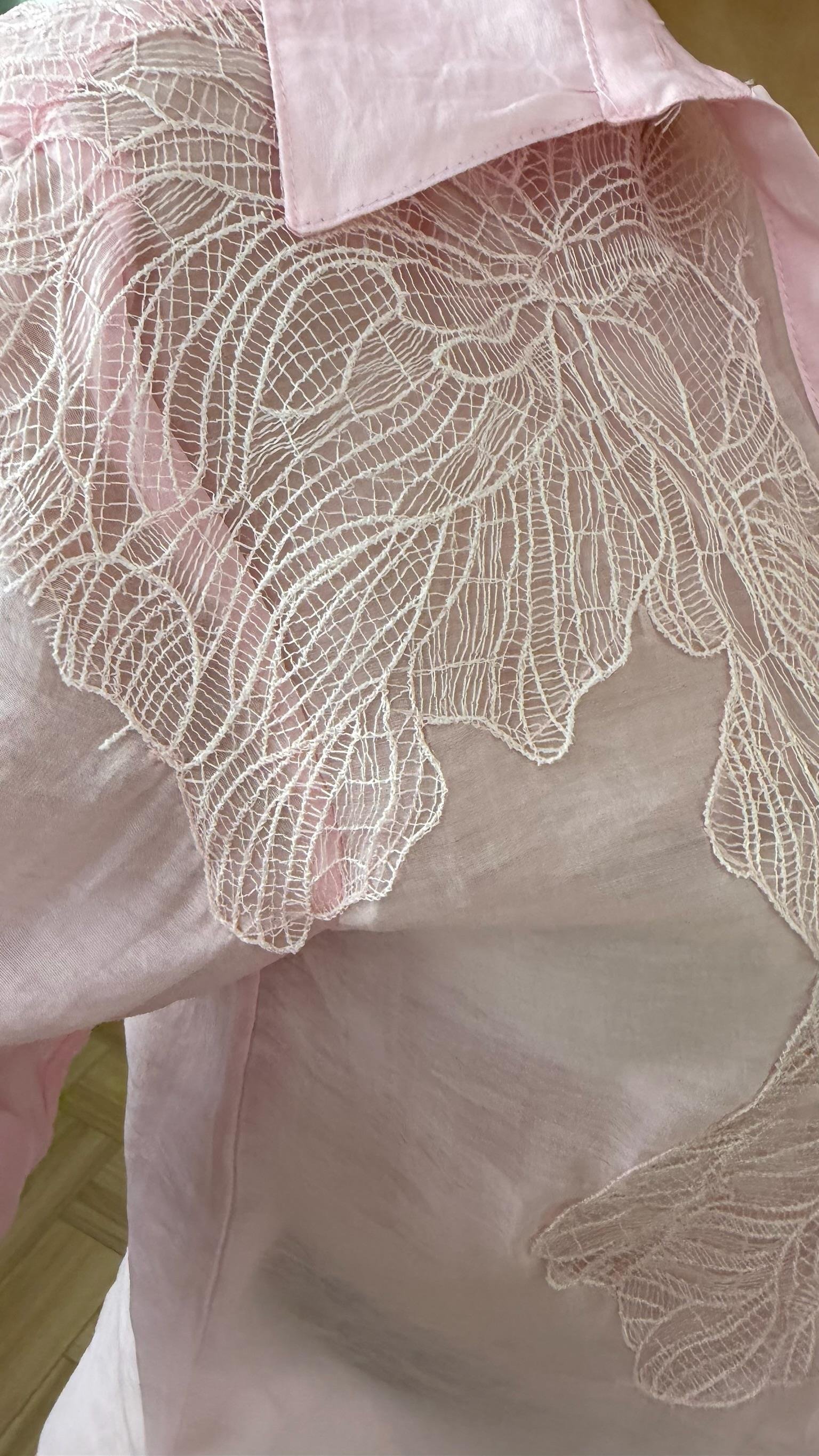 Pembe Vual Dantelli Gömlek