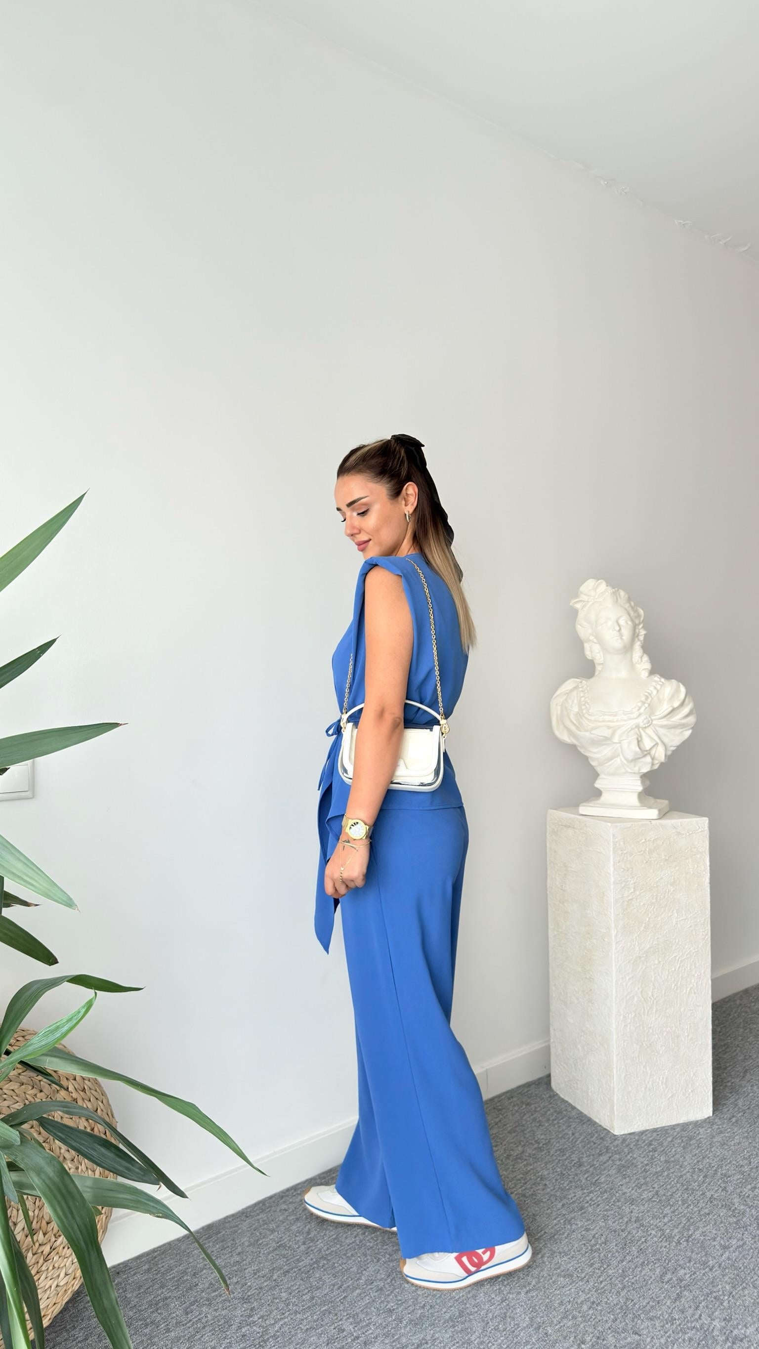 Mavi Jovo Asimetrik Kesim Vatkalı Takım