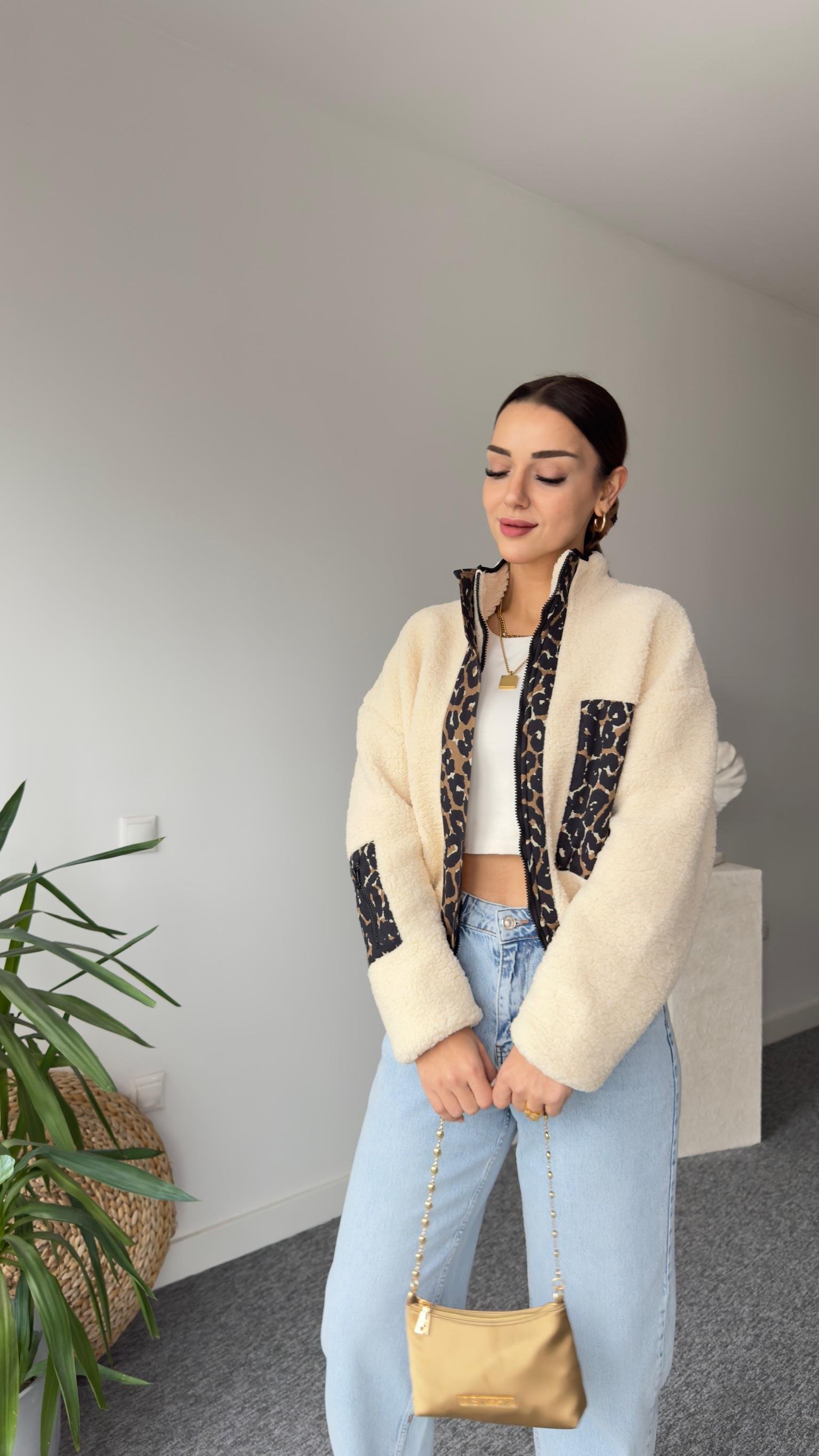 Leopar Detaylı Astarlı Teddy Ceket