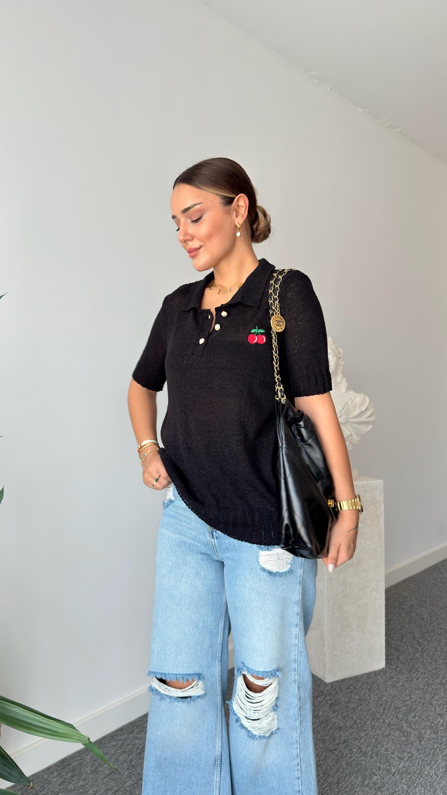Siyah Kiraz Detaylı Triko Bluz