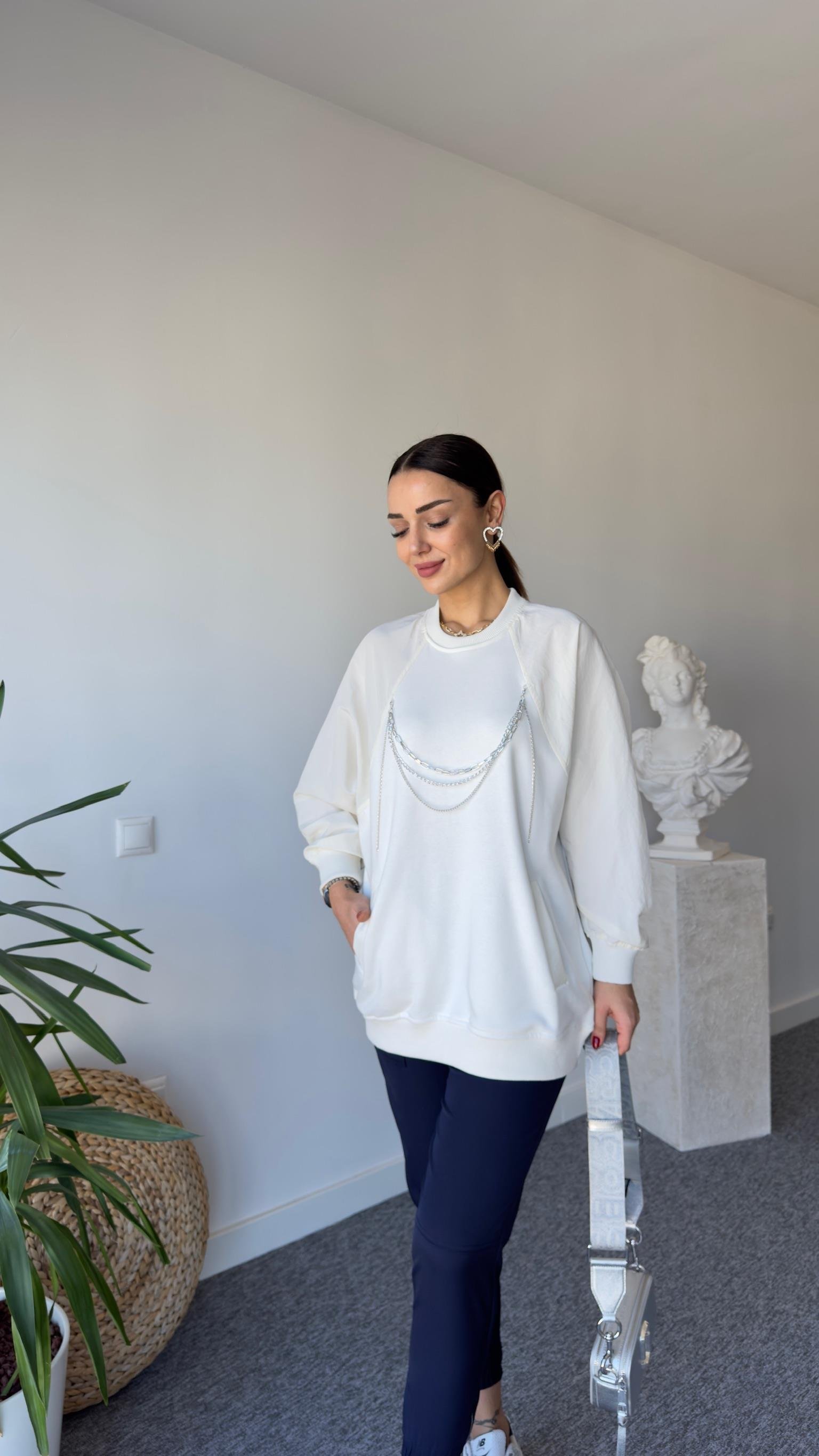 Orj Model Aksesuarlı Paraşüt Garni Sweat