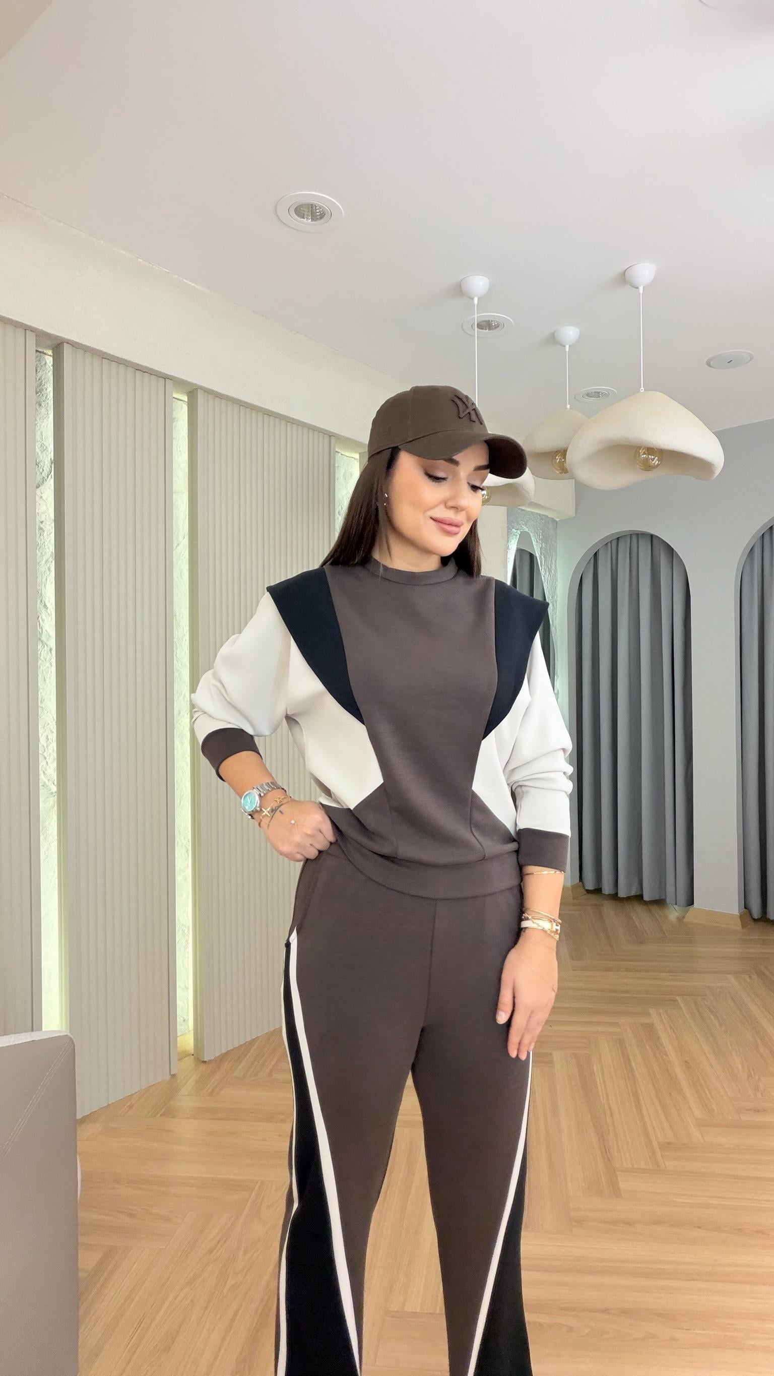 Lafi Siyah Renk Geçişli Tasarım Modal Takım
