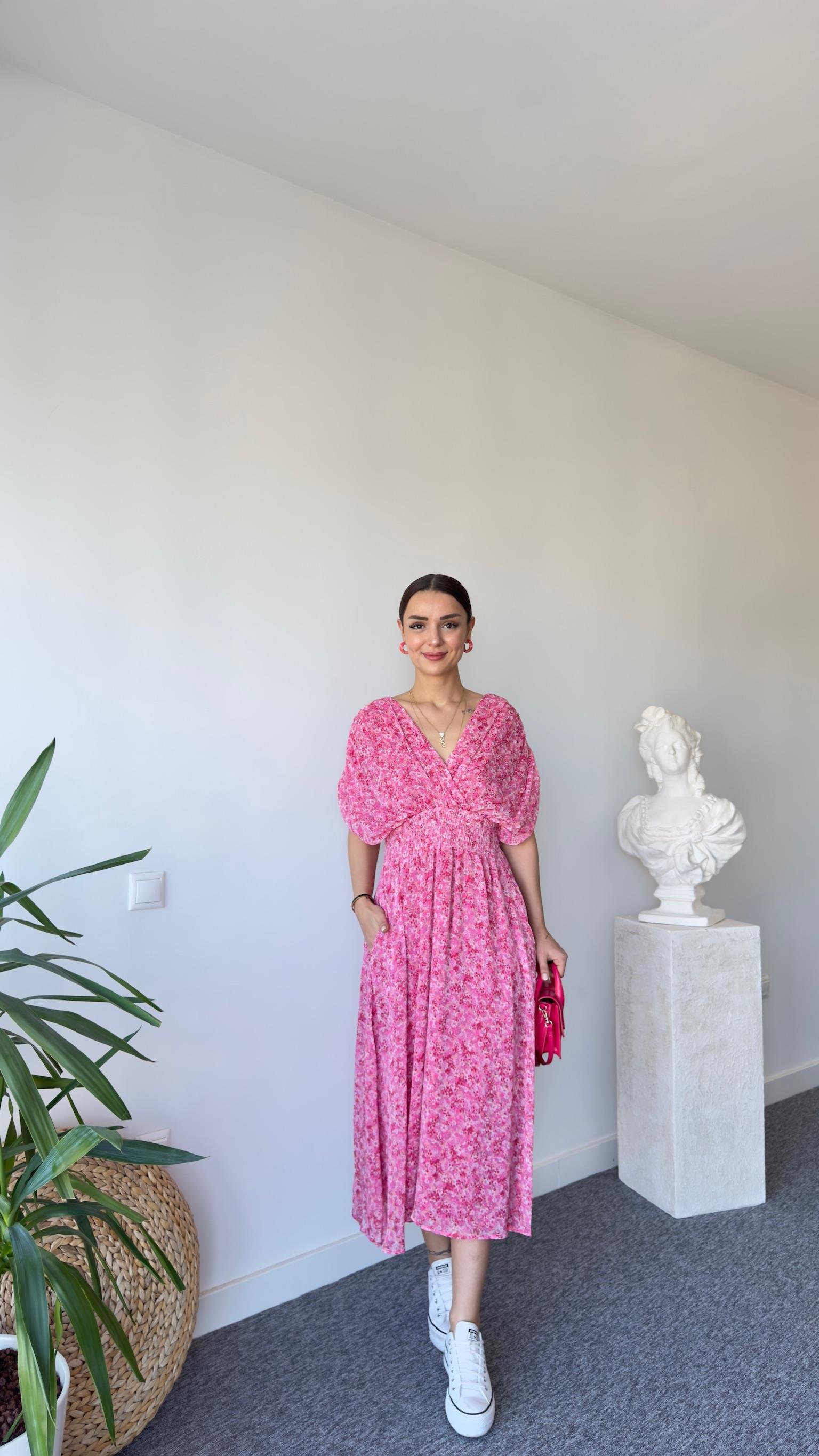 Pembe Çiçek Desen Bel Büzgü Maxi Elbise 
