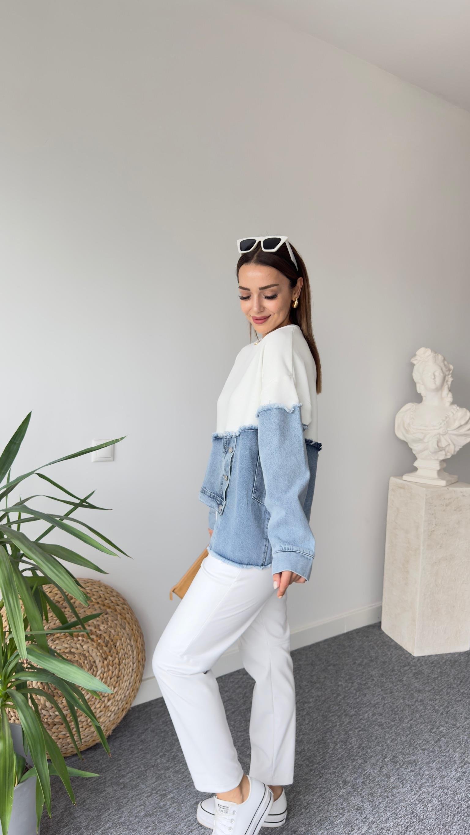 New Asimetrik Kot Detay Beyaz Tasarım Sweat
