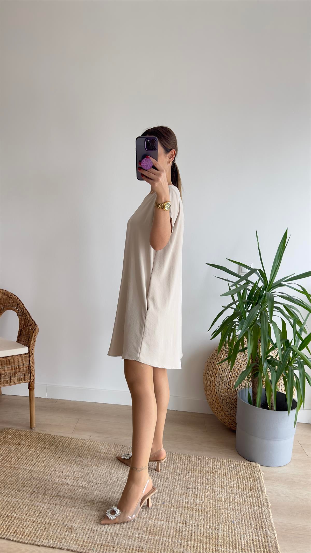 Rina Sırtı Pileli Bej Elbise