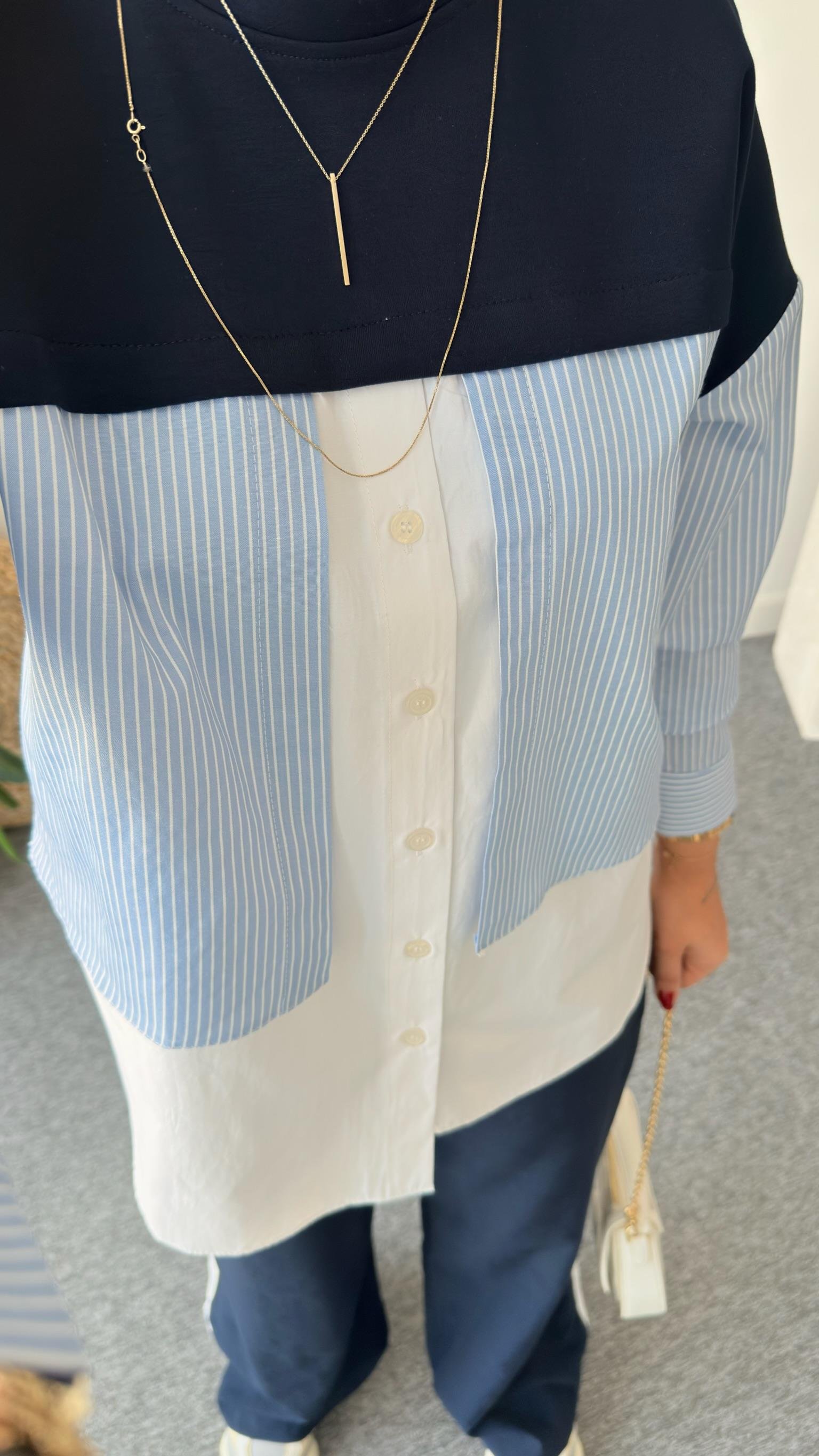 Livya Çizgili Mavi Gömlek Detaylı Sweat