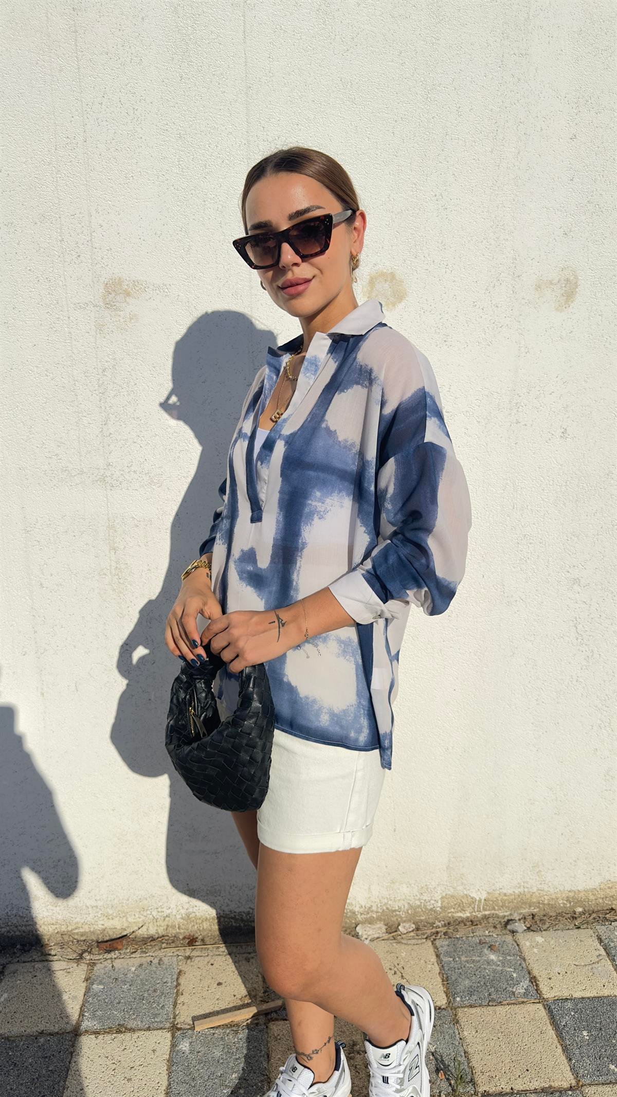Massi Model Mavi Batik Desenli Gömlek