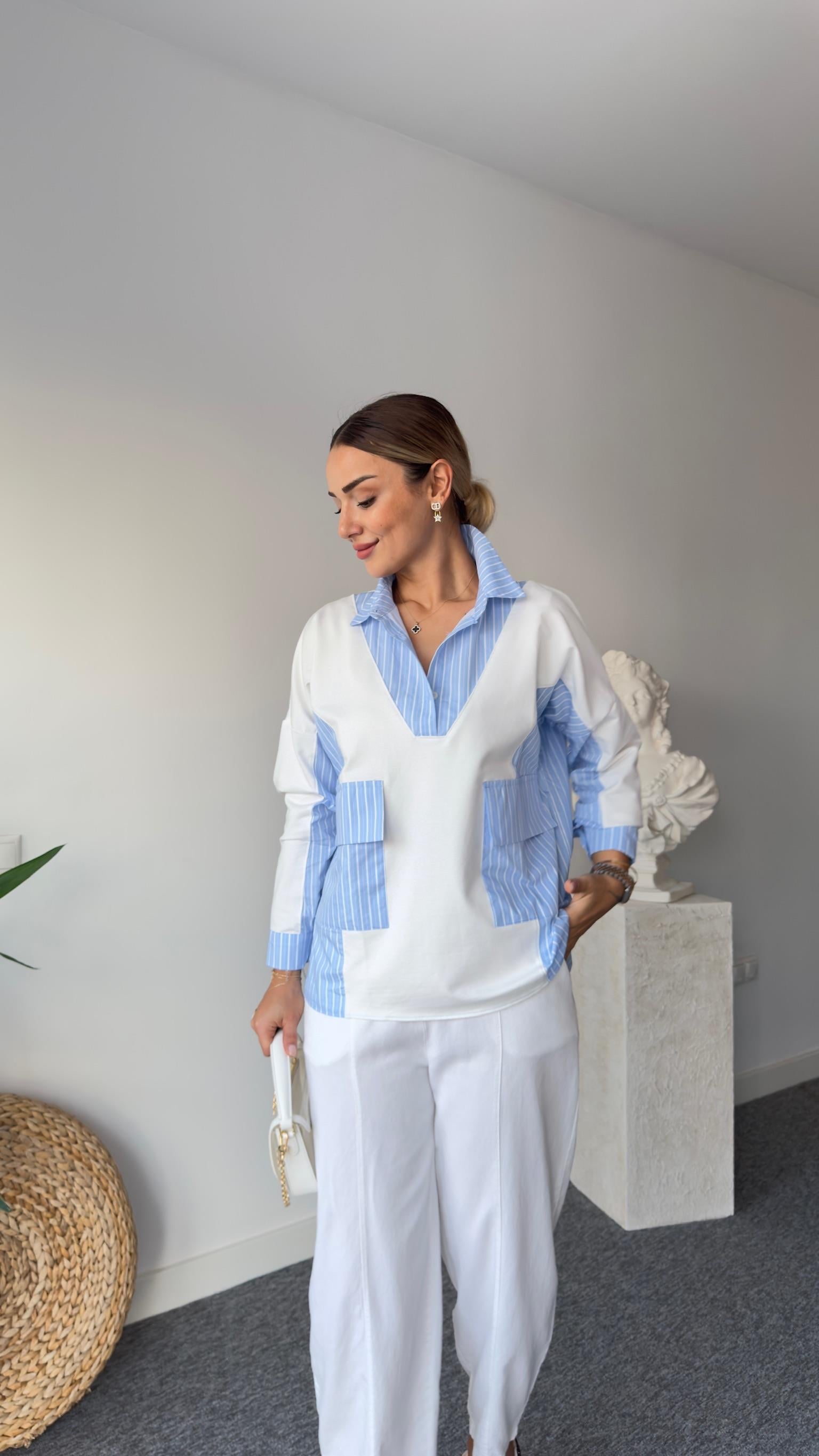Glou Poplin Detay Sırt Düğmeli Beyaz Sweat