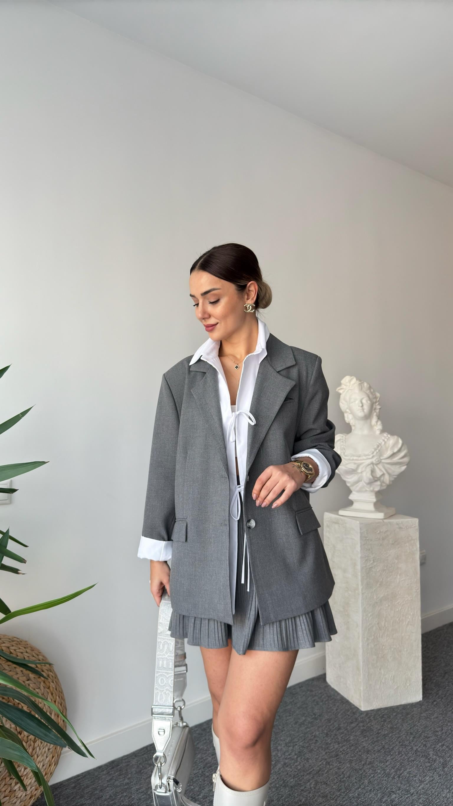 Artu Poplin Detaylı Gri Blazer Ceket