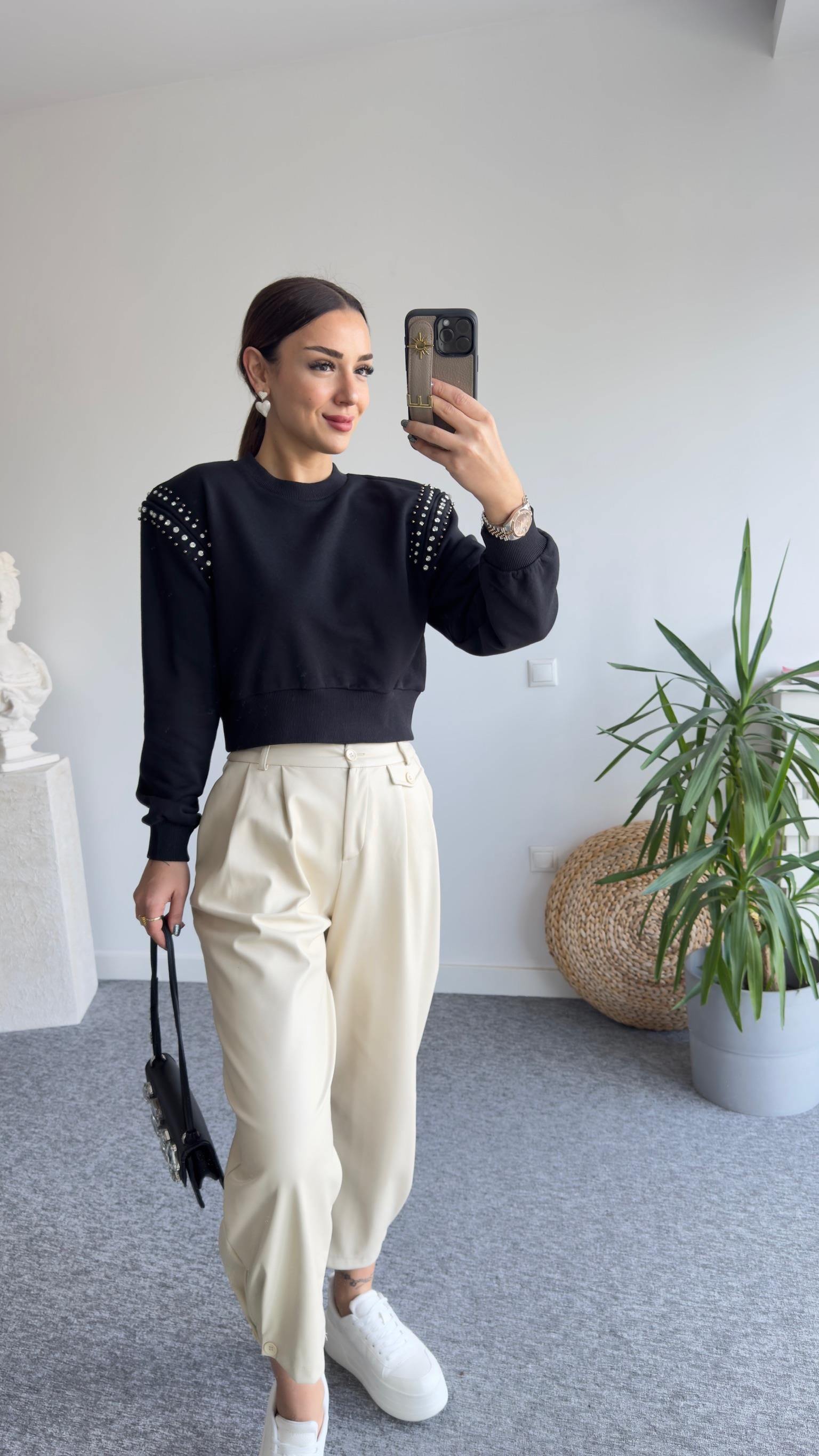 Rime Omuzlar Taşlı Siyah Sweat