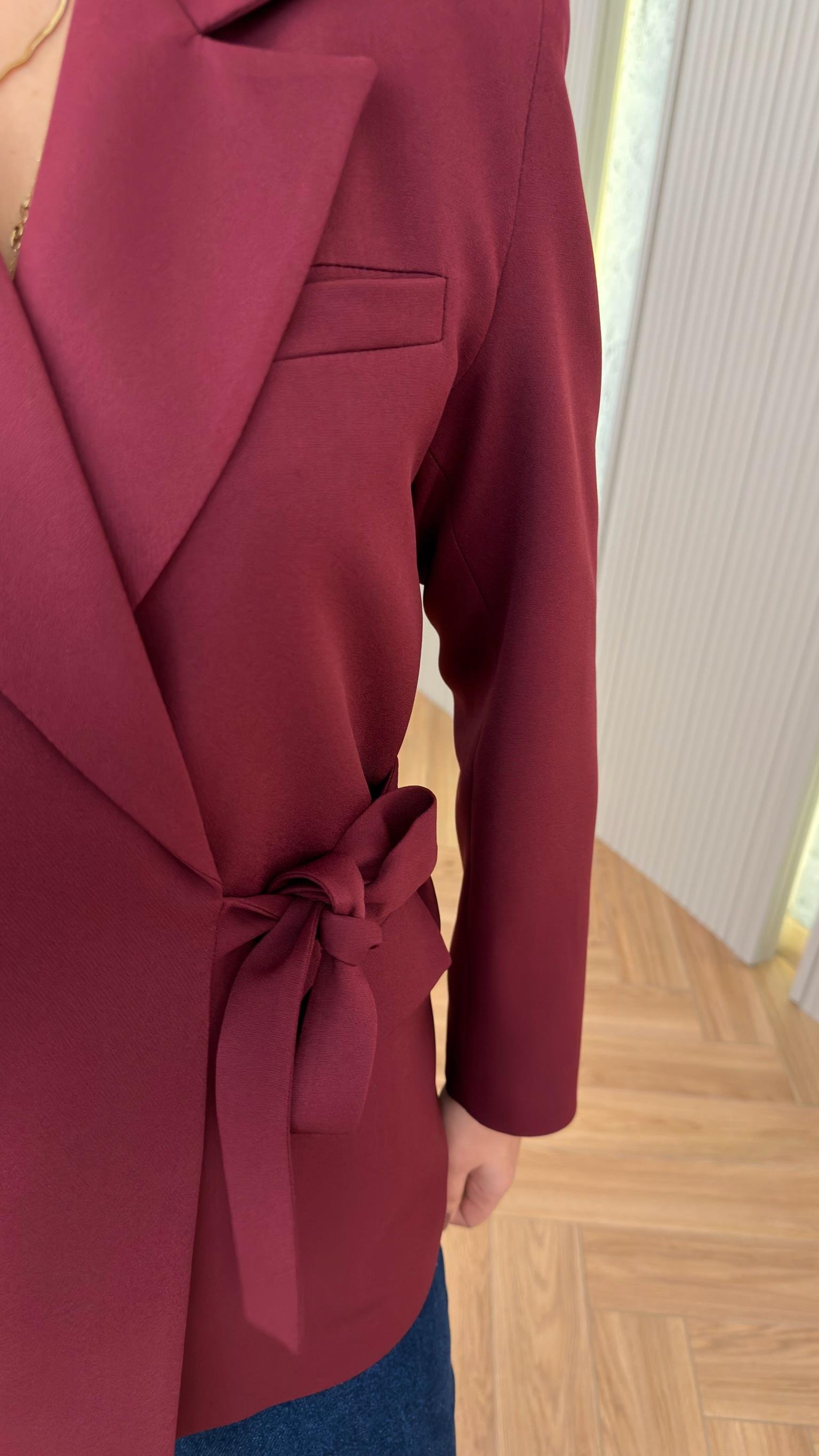 Bordo Loney Marka Muadili Bağlama Detaylı Blazer