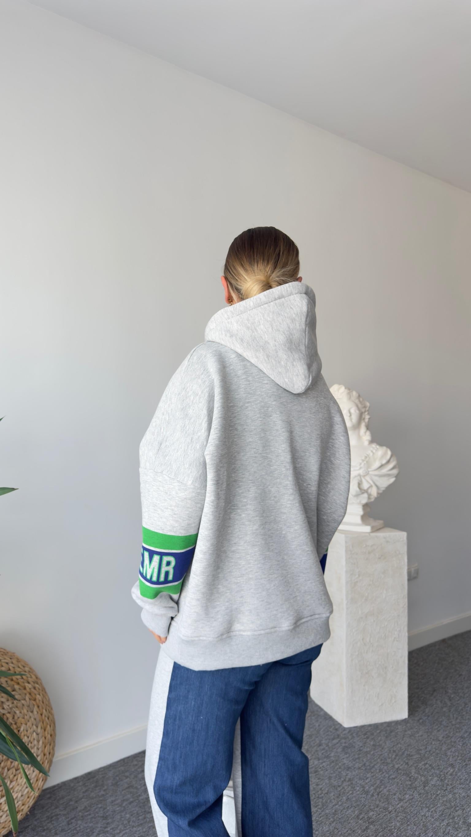 Tomis Baskı Detay Şardonlu Gri Sweatshirt