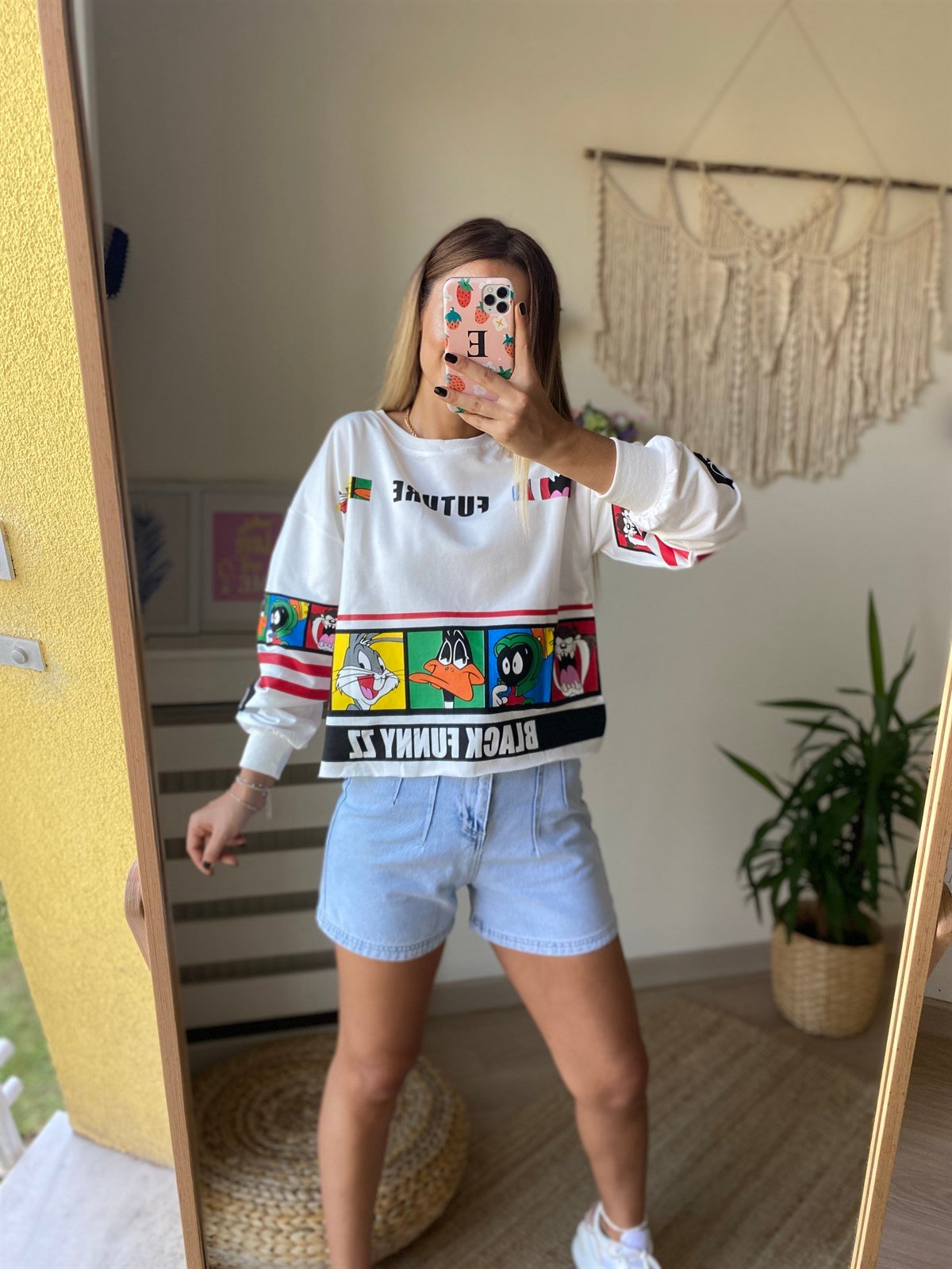 Karakter Baskı Beyaz Sweatshirt
