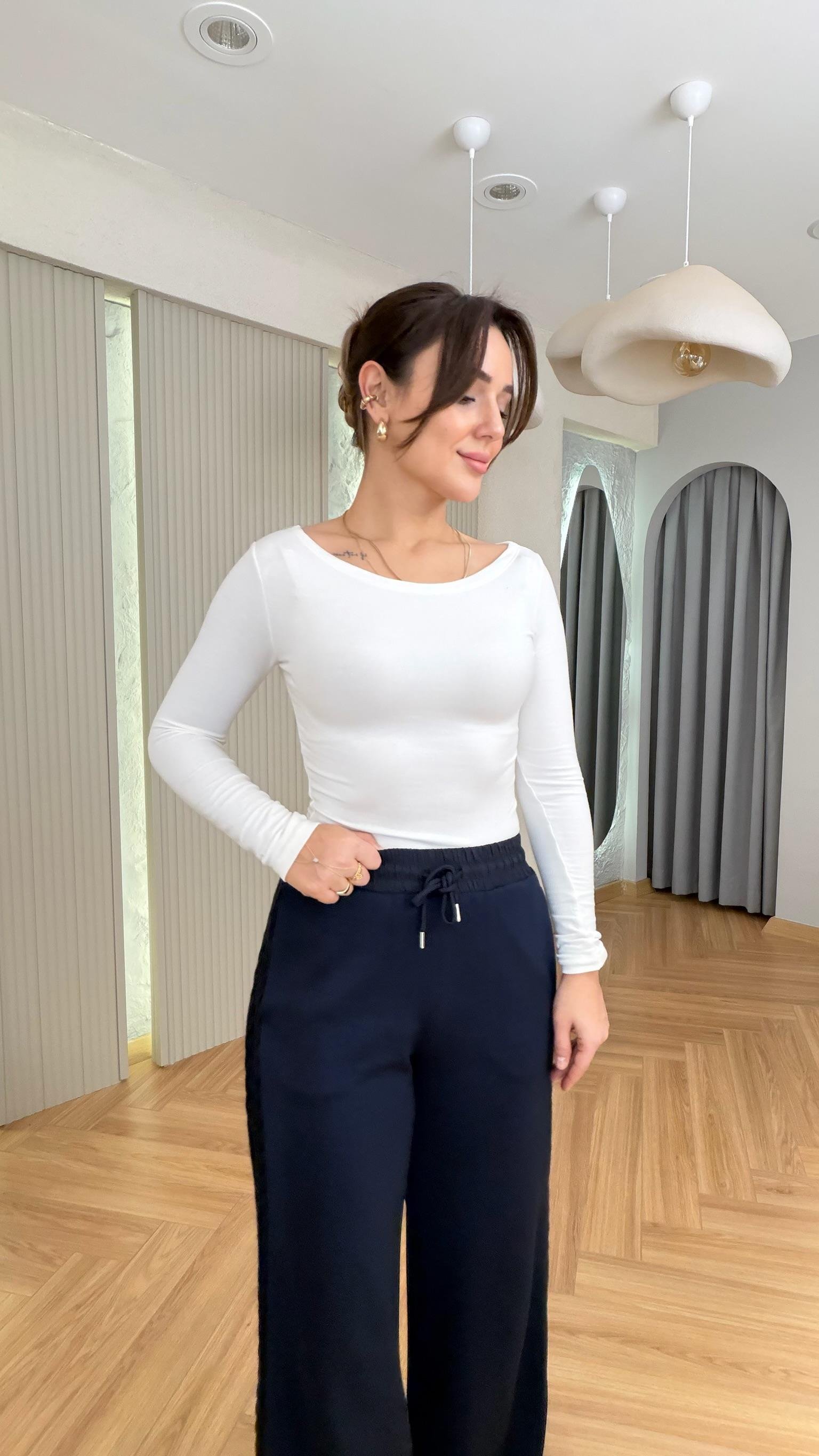 Beyaz Kayık Yaka Oys Body