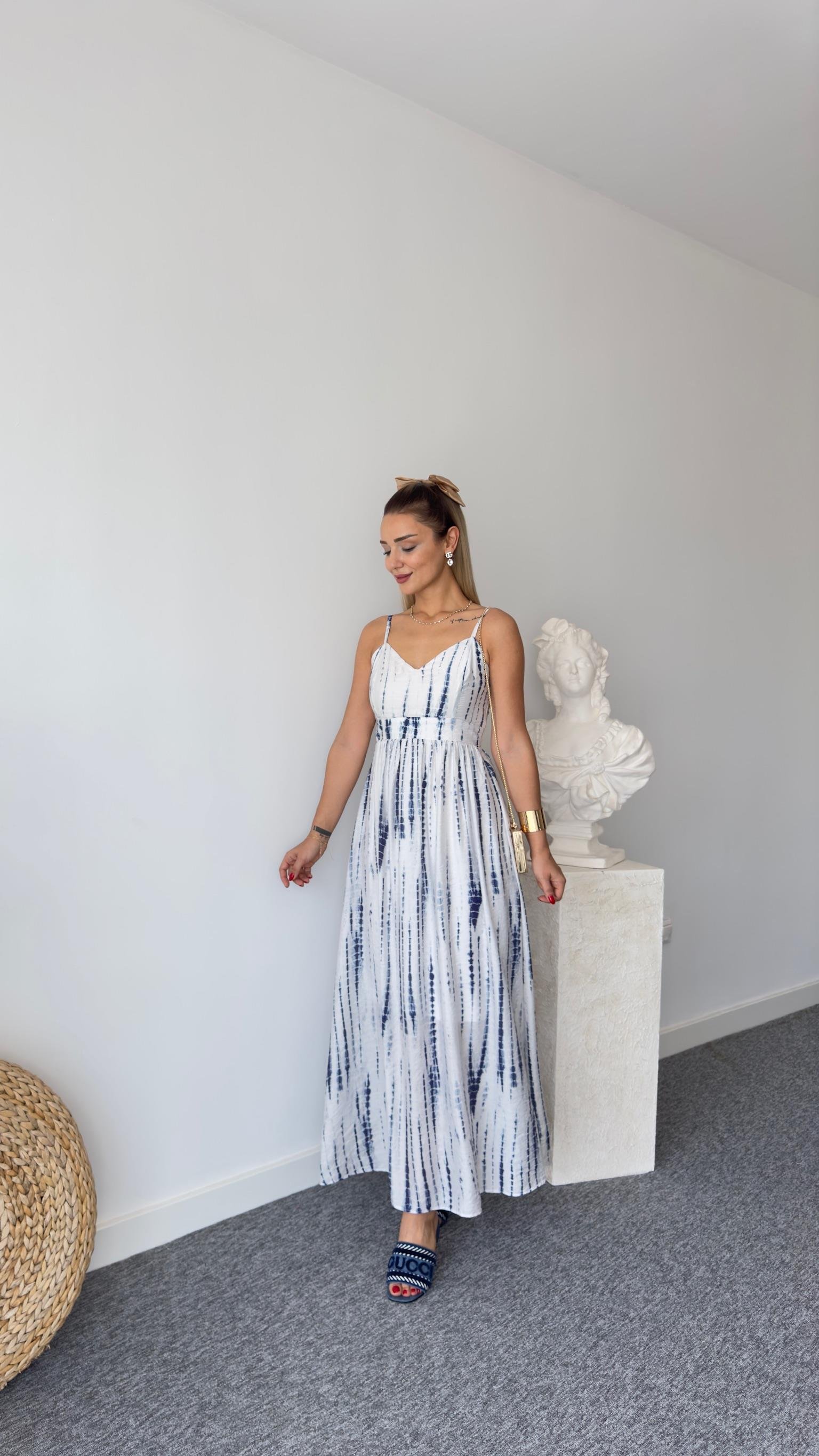 Mngo Model Mavi Desenli Askılı Elbise 
