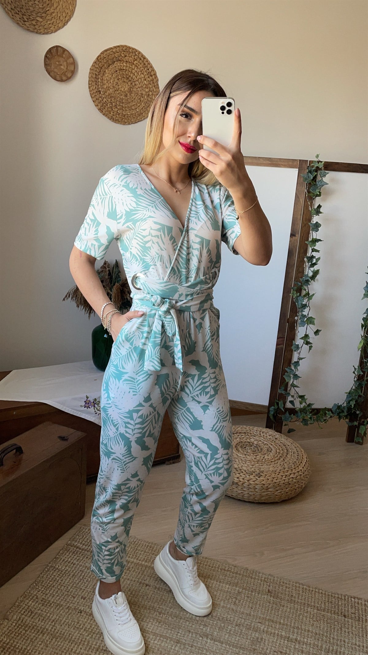 Kemerli Mint Yeşili Tulum