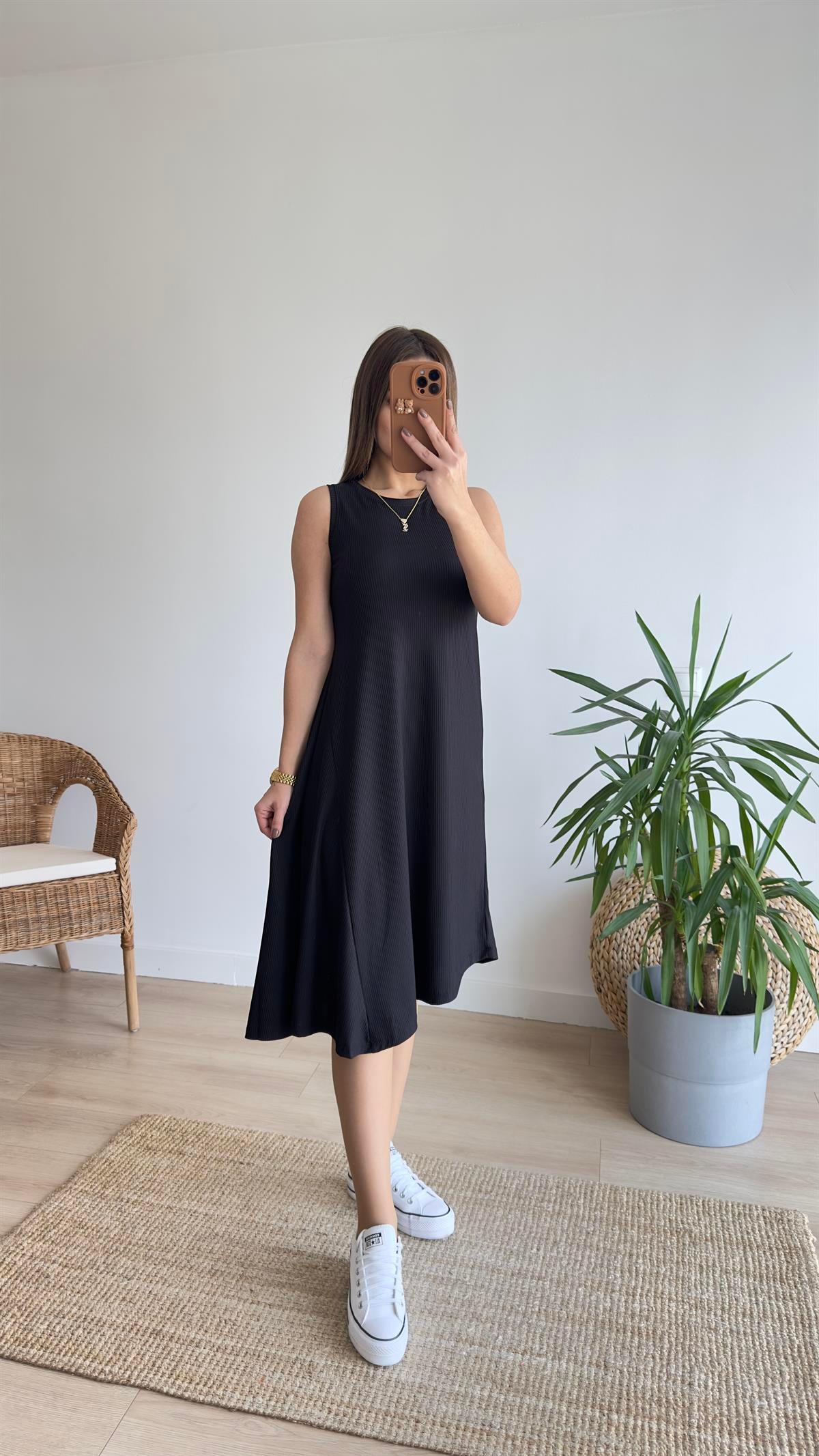 Asimetrik Kesim Basic Elbise