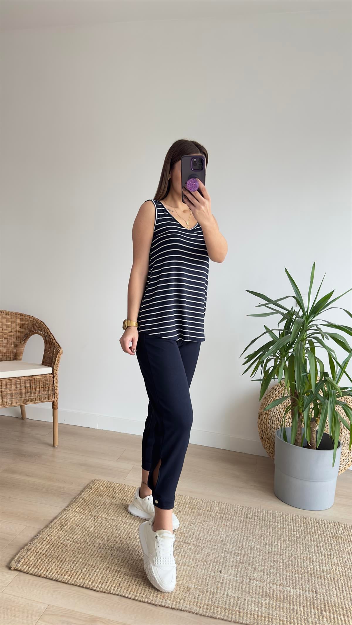 Havuz Yaka Çizgili Viskon Bluz