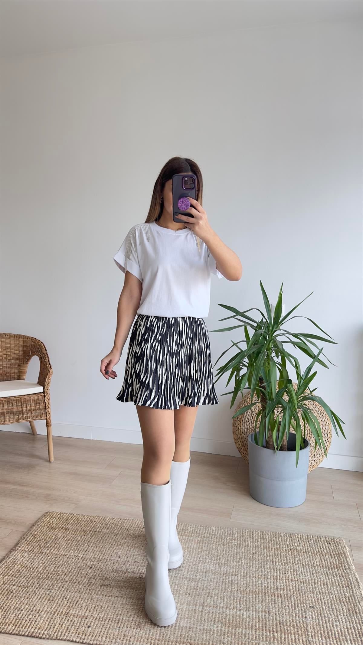 Duble Kol Taşlı Beyaz Tshirt