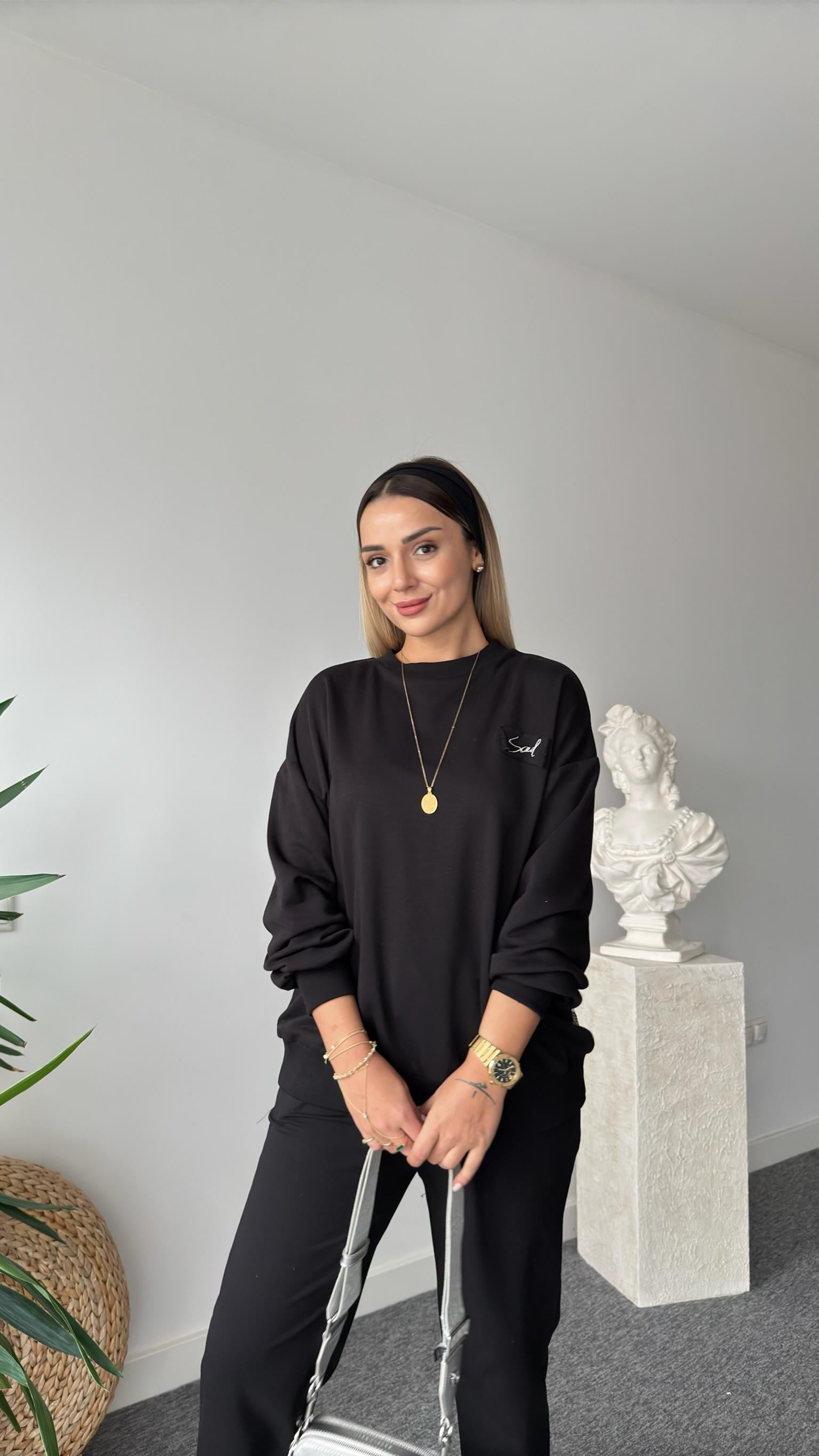 Mikel Sırt Nakış Detaylı Siyah Sweatshirt