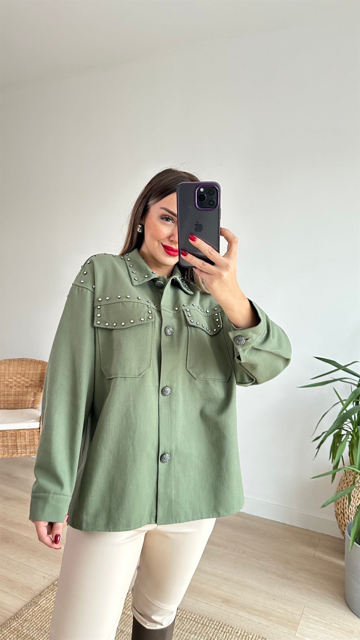 Parlak Taş Detaylı Haki Gömlek Ceket