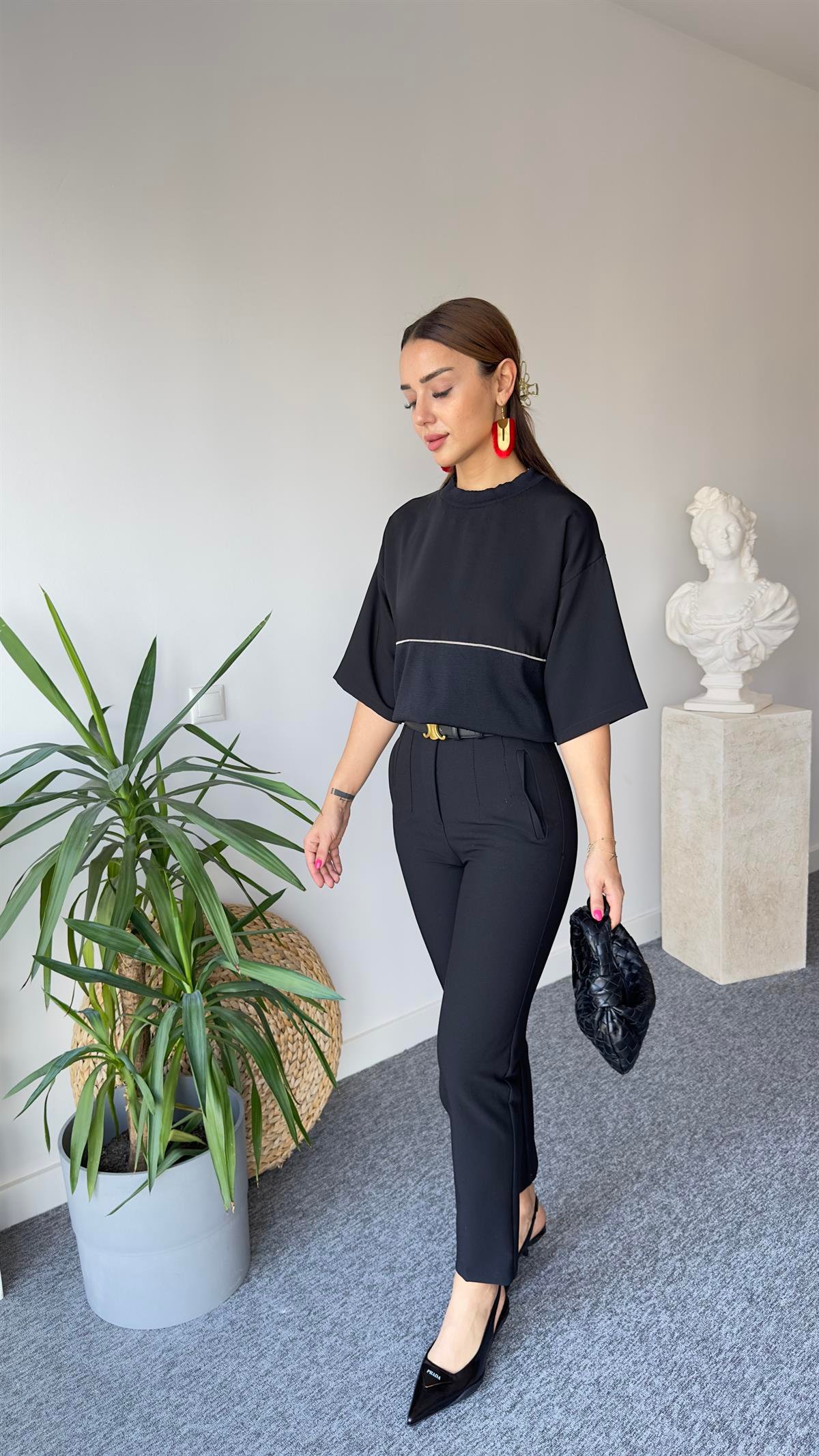 Triko Ve Taş Detay Saten Bluz 