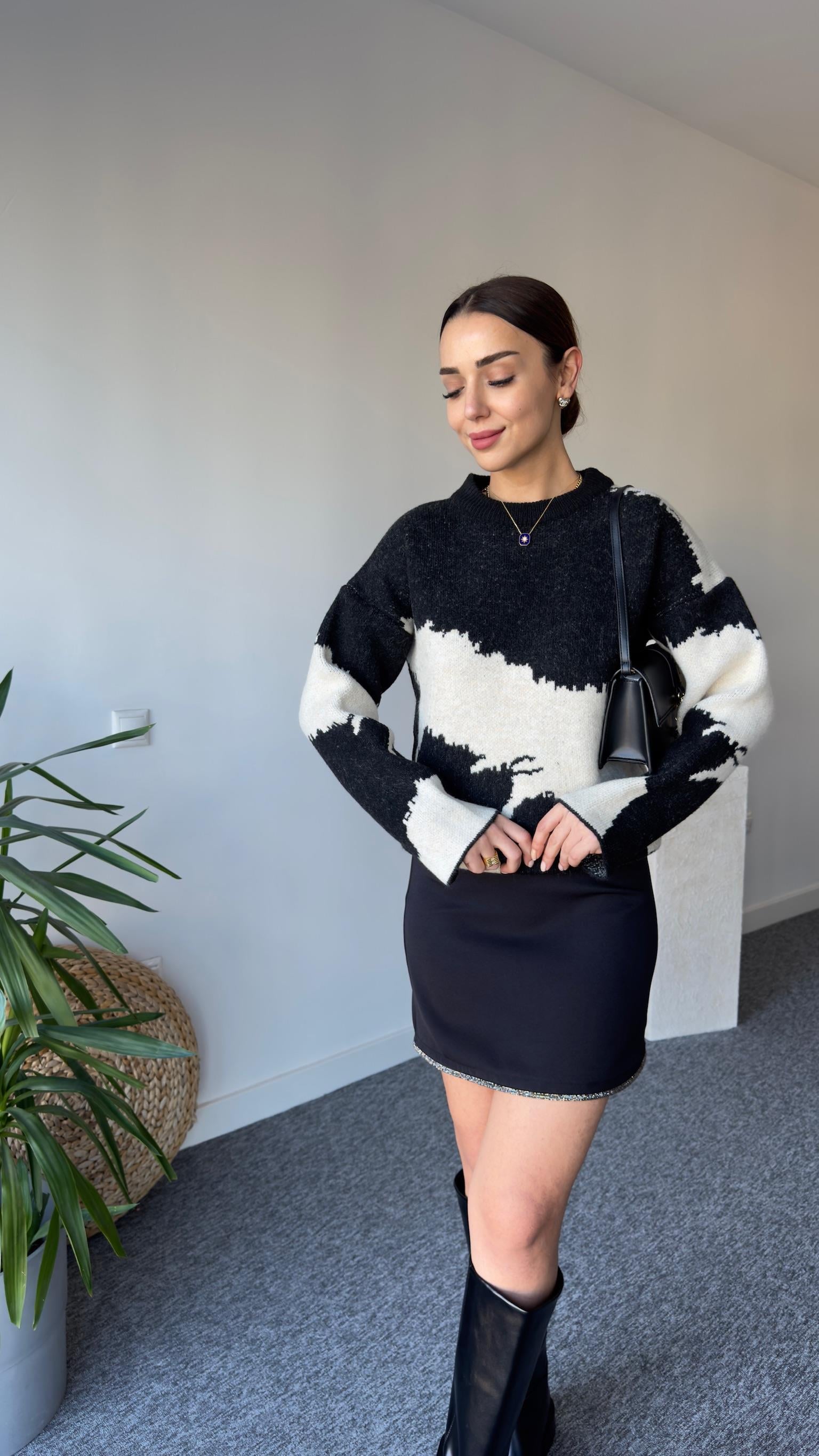 Siyah Geçişli Massi Model Kazak