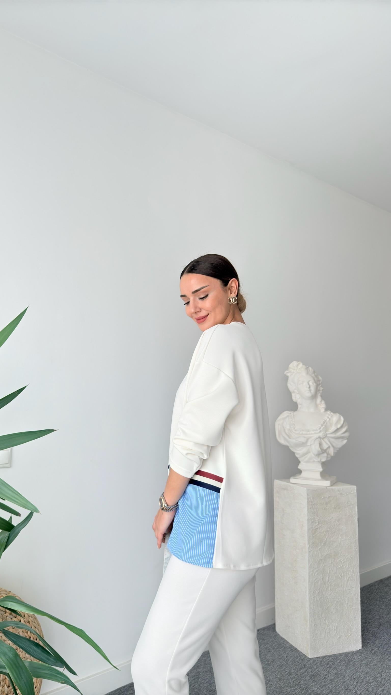 Molta Şerit Detaylı Modal Sweat