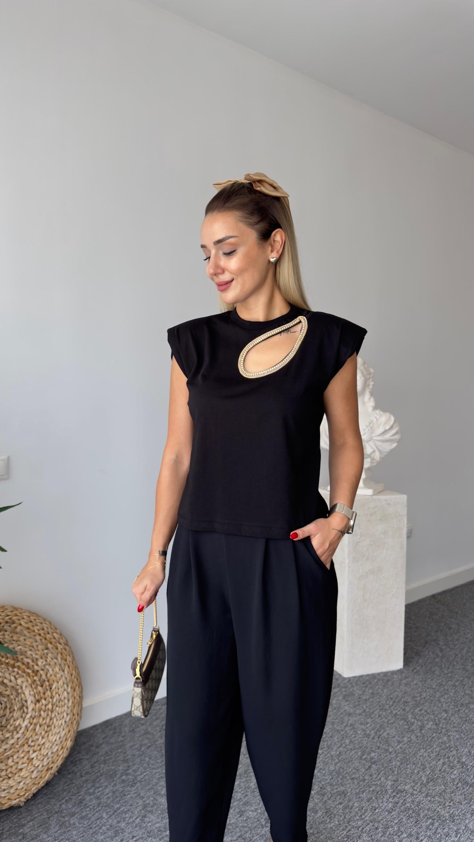 Gold Damla Taş İşlemeli Siyah Tshirt