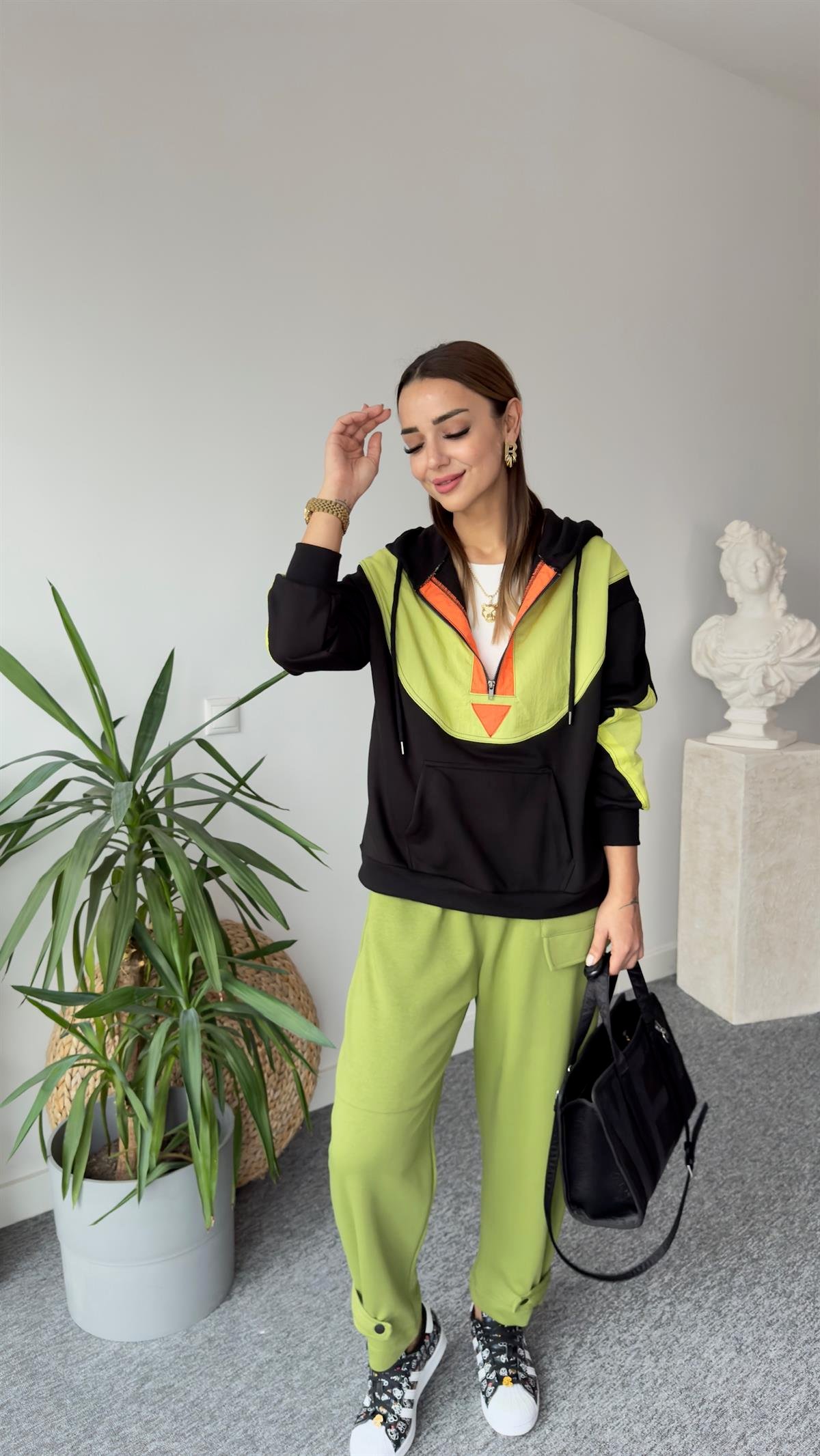 Flat Yarım Fermuar Yeşil Detay Sweat
