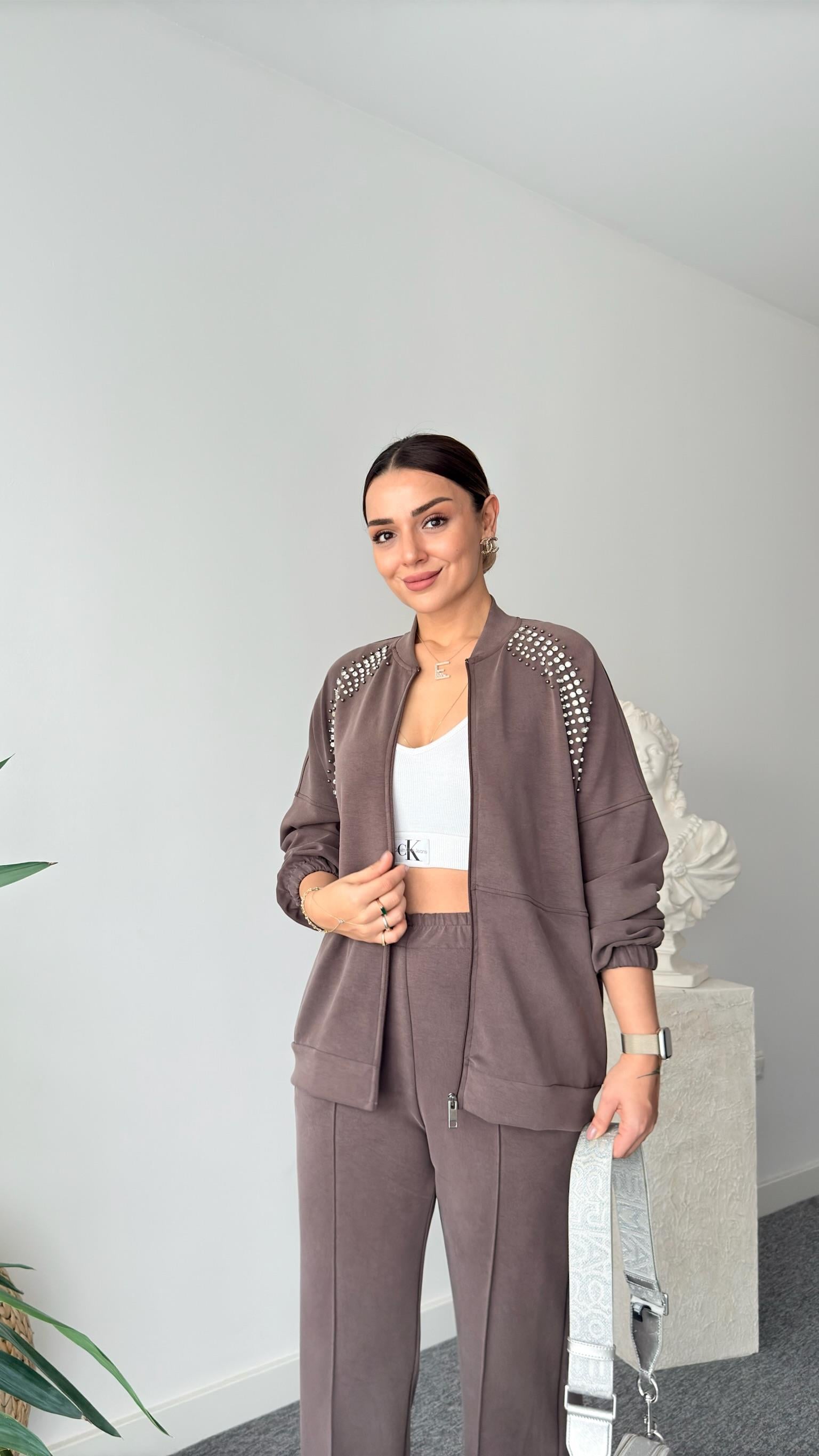 Kahve Lunes Taş Detaylı Modal Takım