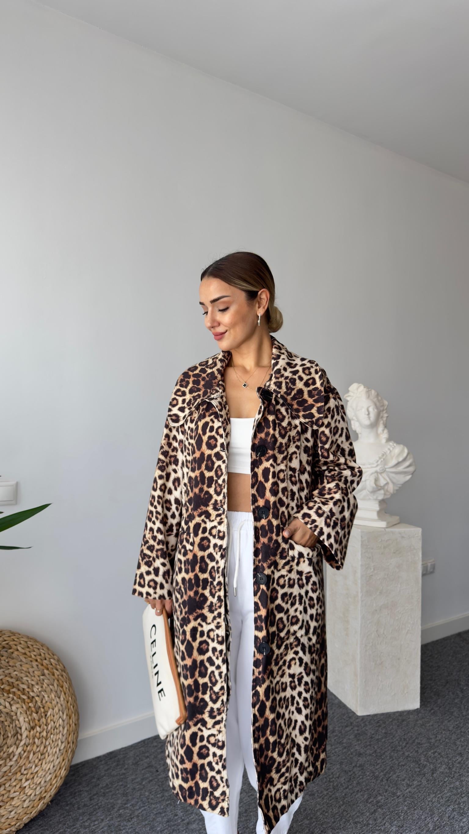 Önden Cepli Leopar Desenli Trençkot