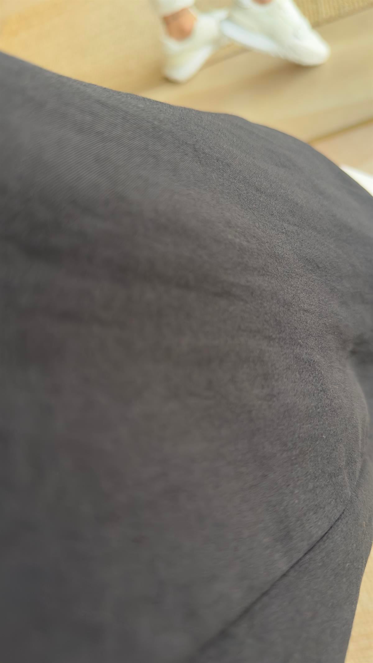 Sırtı Çapraz Detay Siyah Bluz