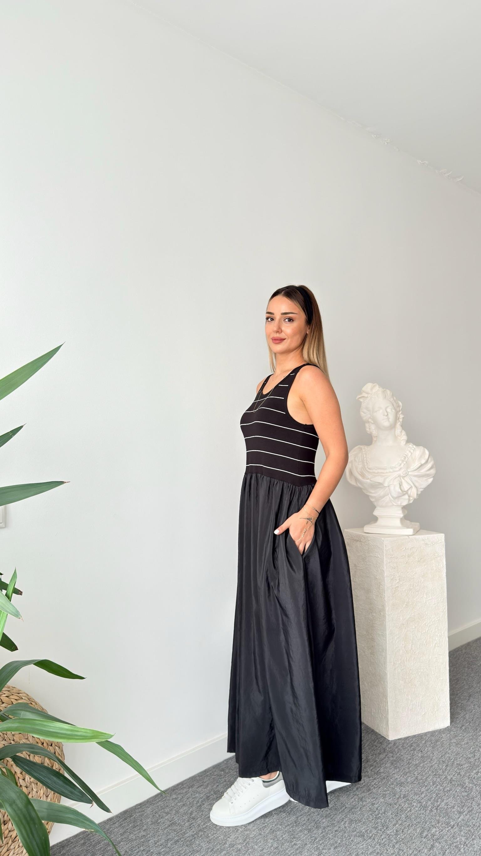 Loremi Üstü Çizgili Garnili Basic Elbise