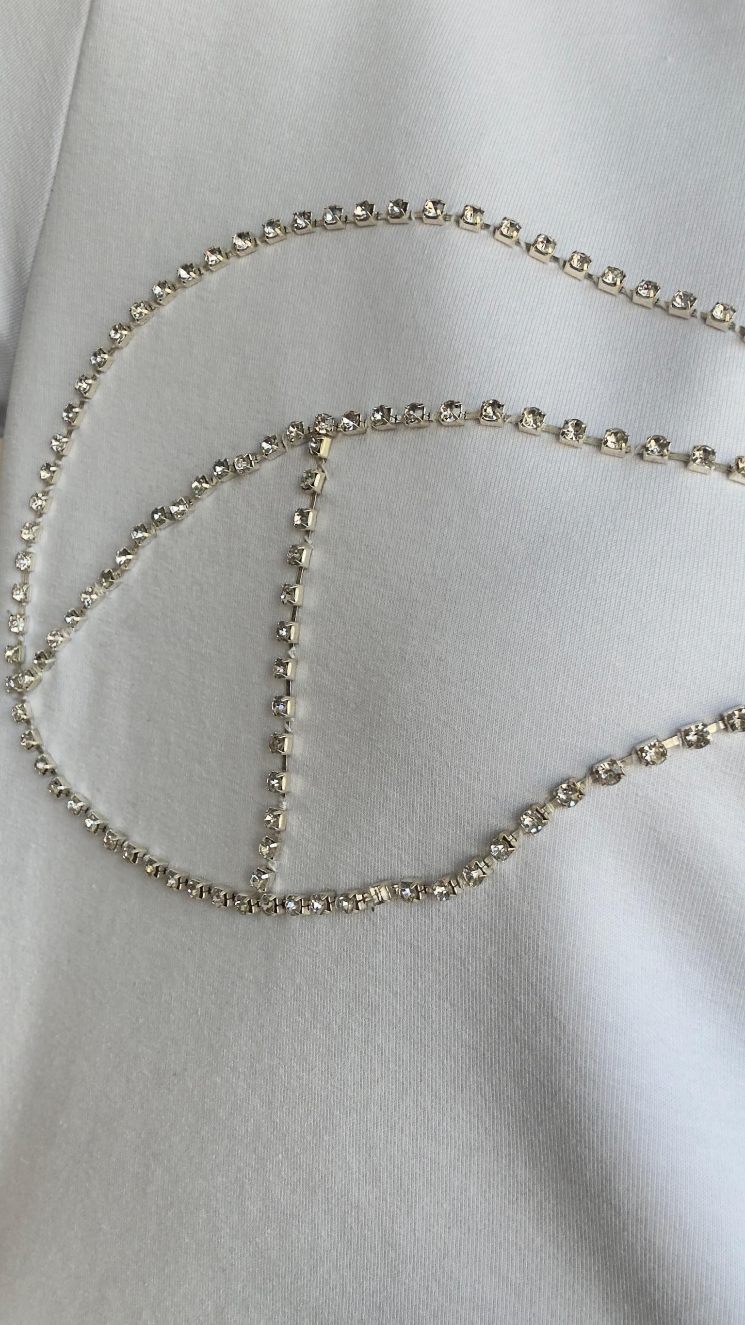 Ön Göğüs Taşlı Beyaz Tshirt 