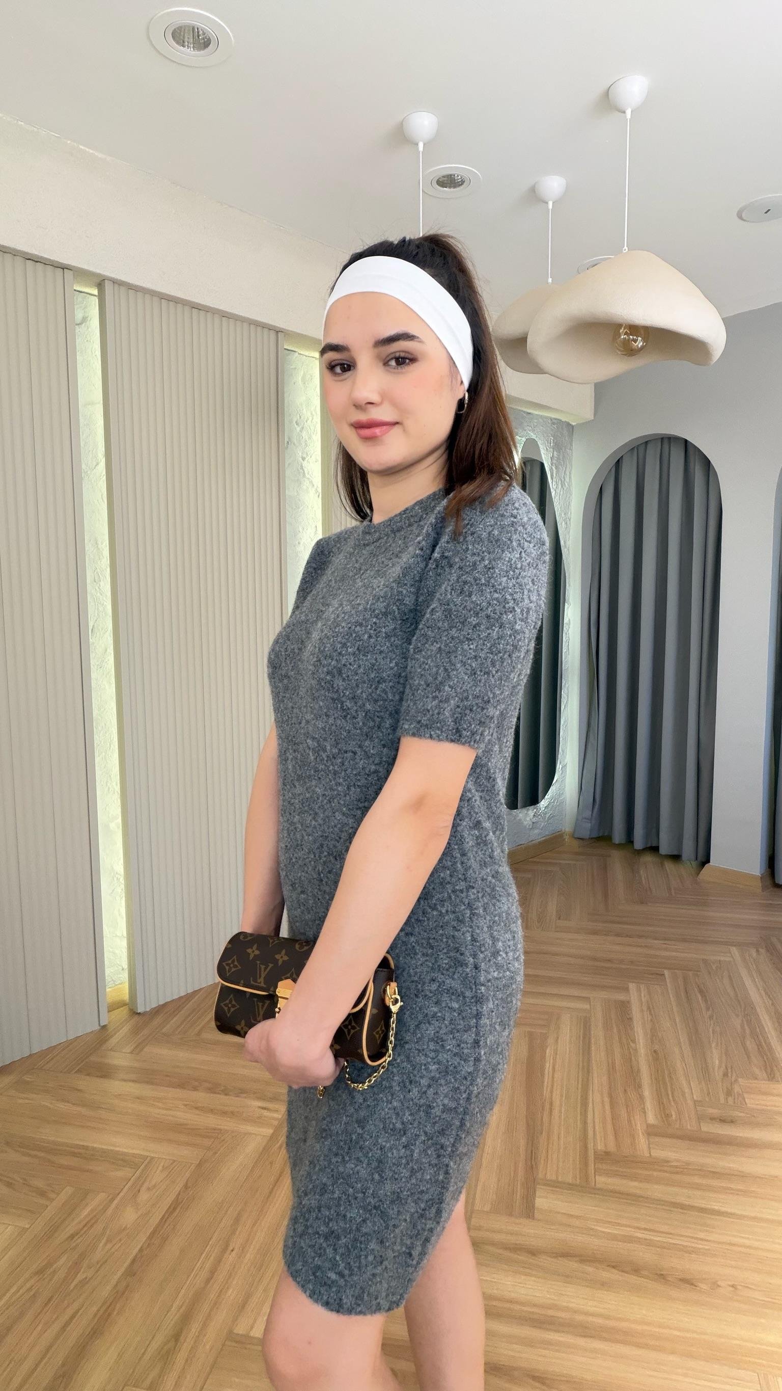Gri Kısa Kol Triko Elbise 