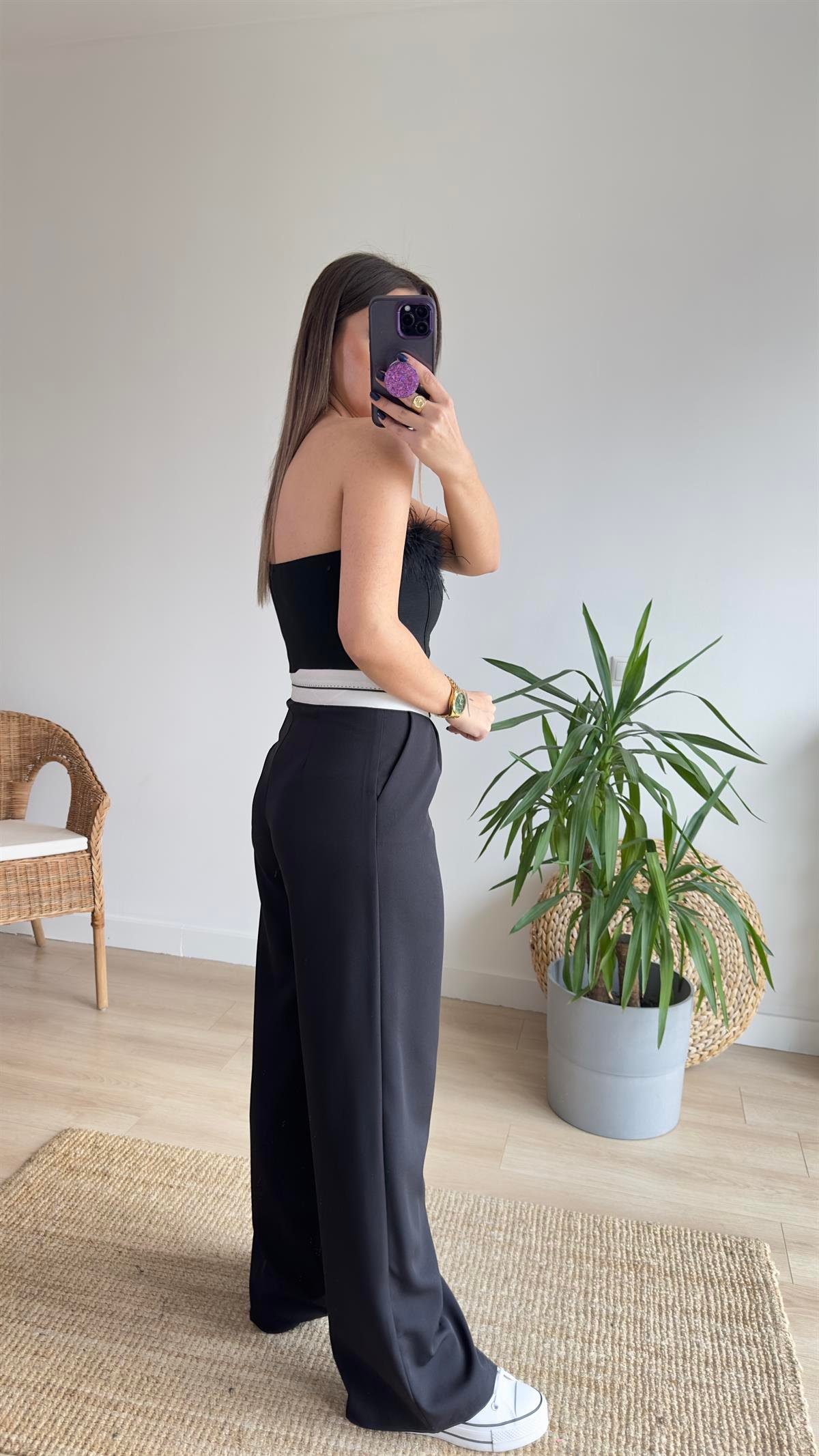 Siyah Otriş Detaylı Büstiyer
