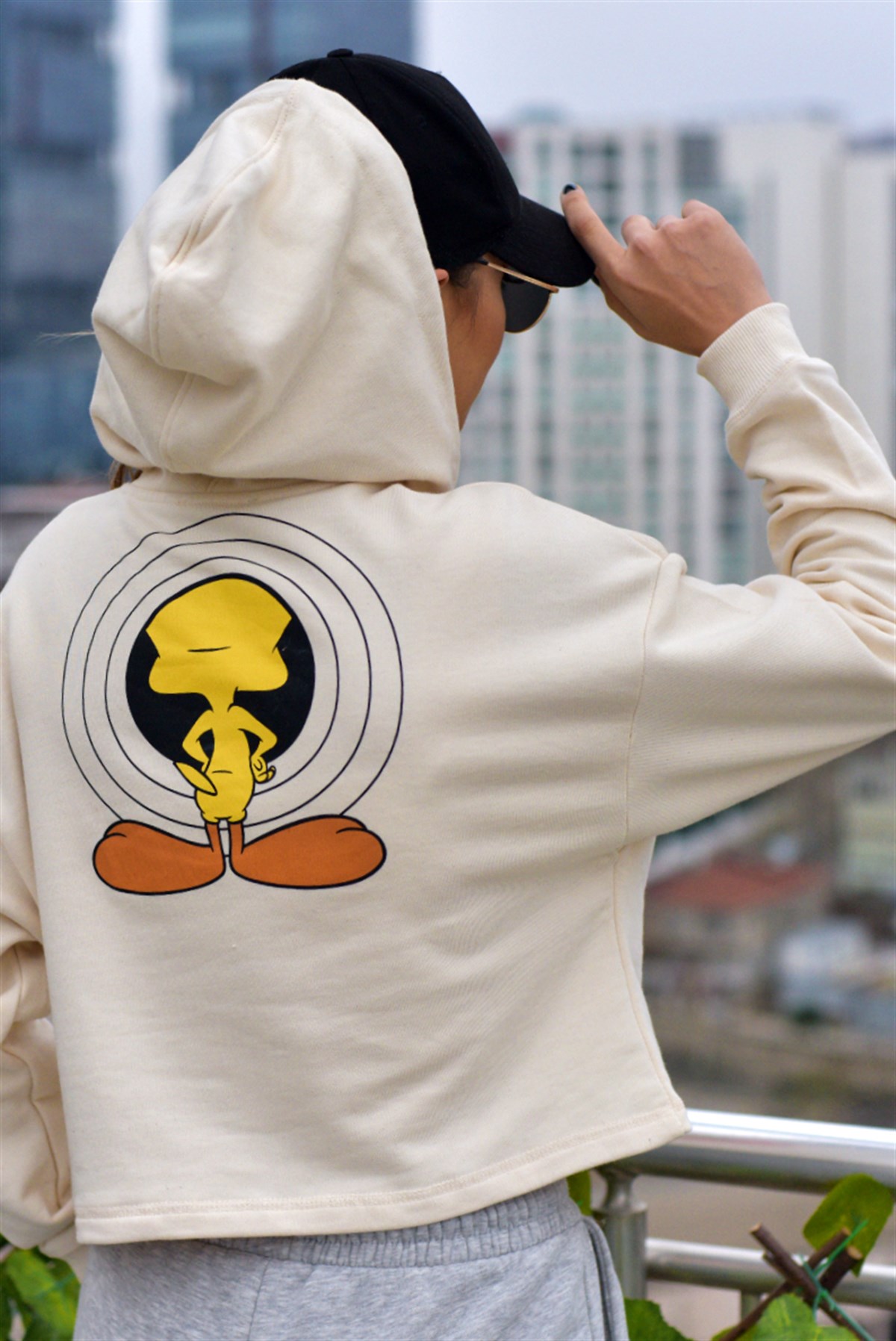 Tweety Baskılı Sweatshirt