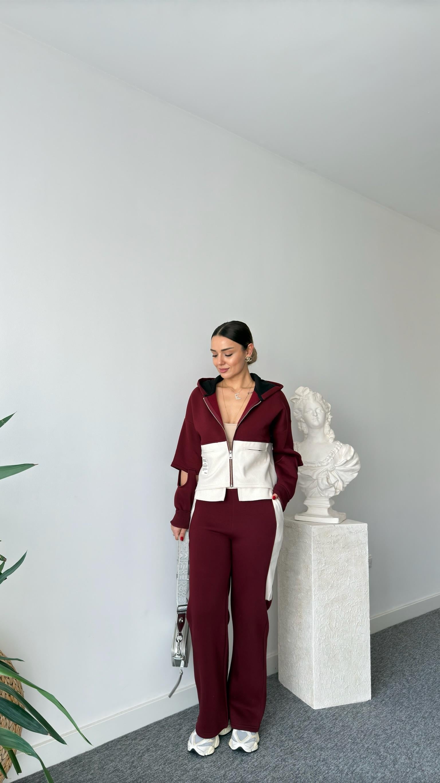 Bordo Latiya Kaşe Detaylı Tasarım Takım