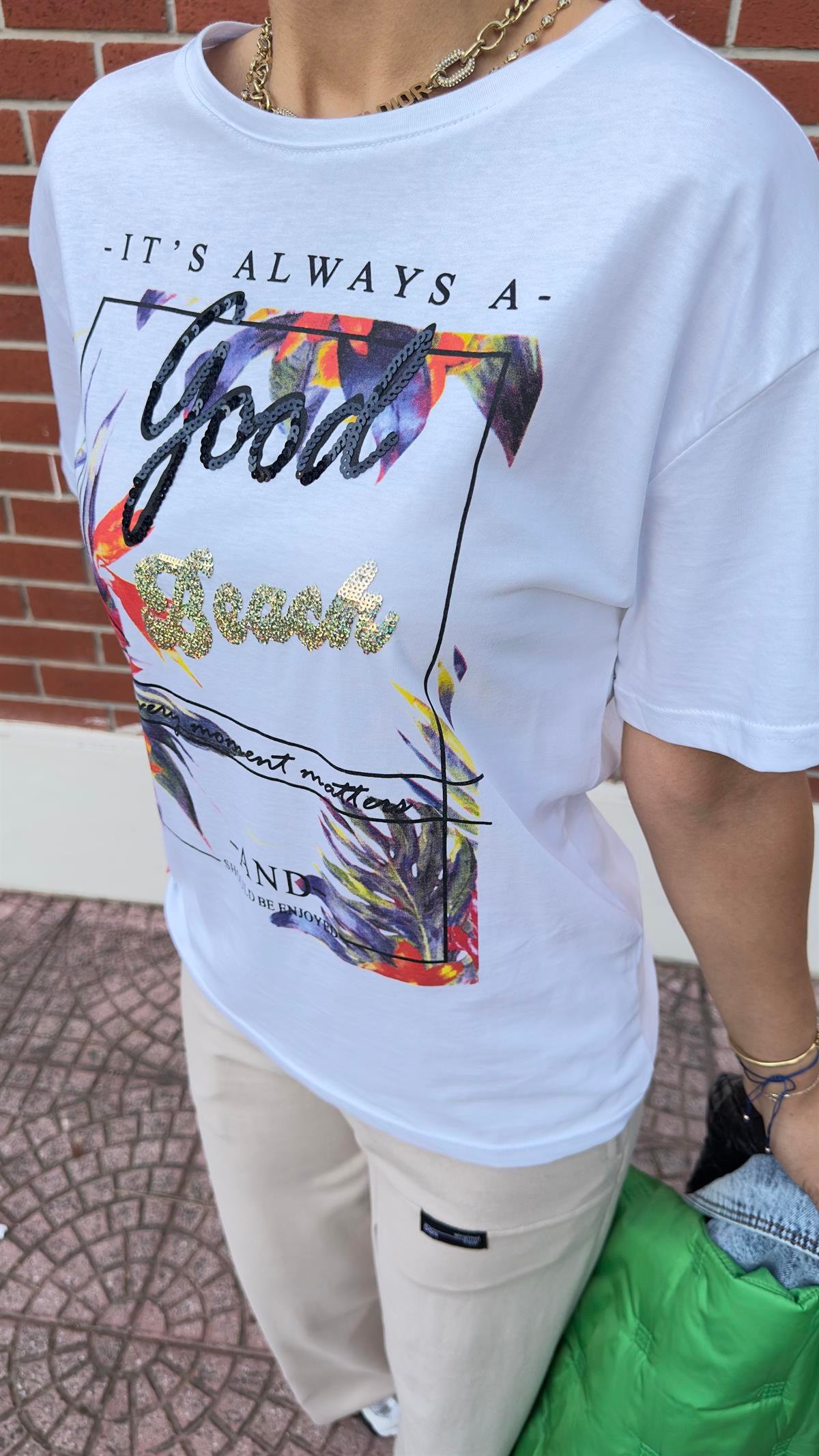 Good Beach Baskılı Beyaz Tshirt