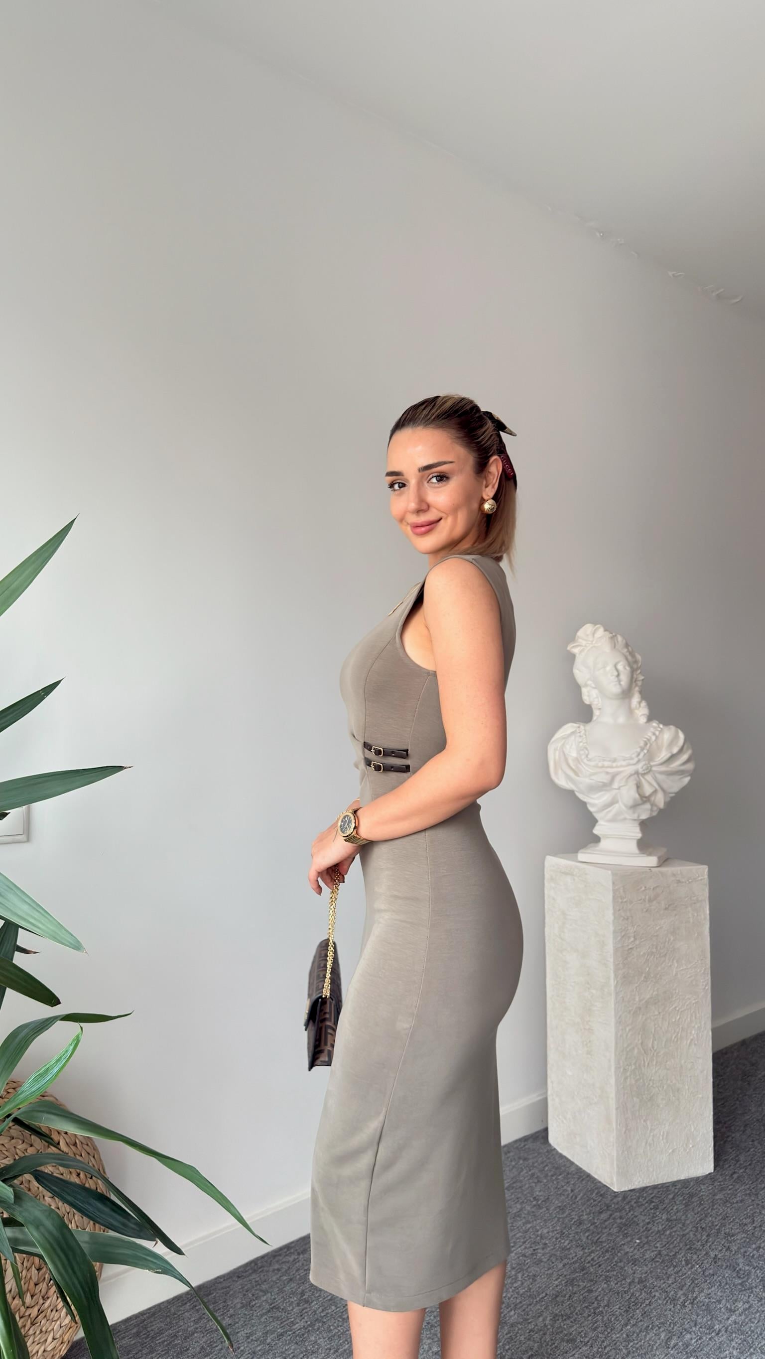 Haki Kemer Toka Detaylı Modal Elbise 