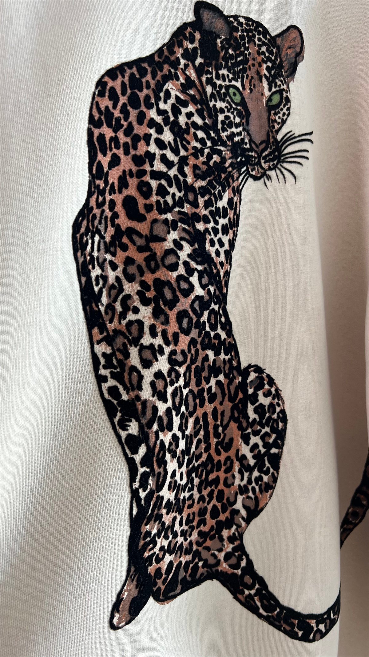 Sırtı Leopar Baskılı Bej Sweat