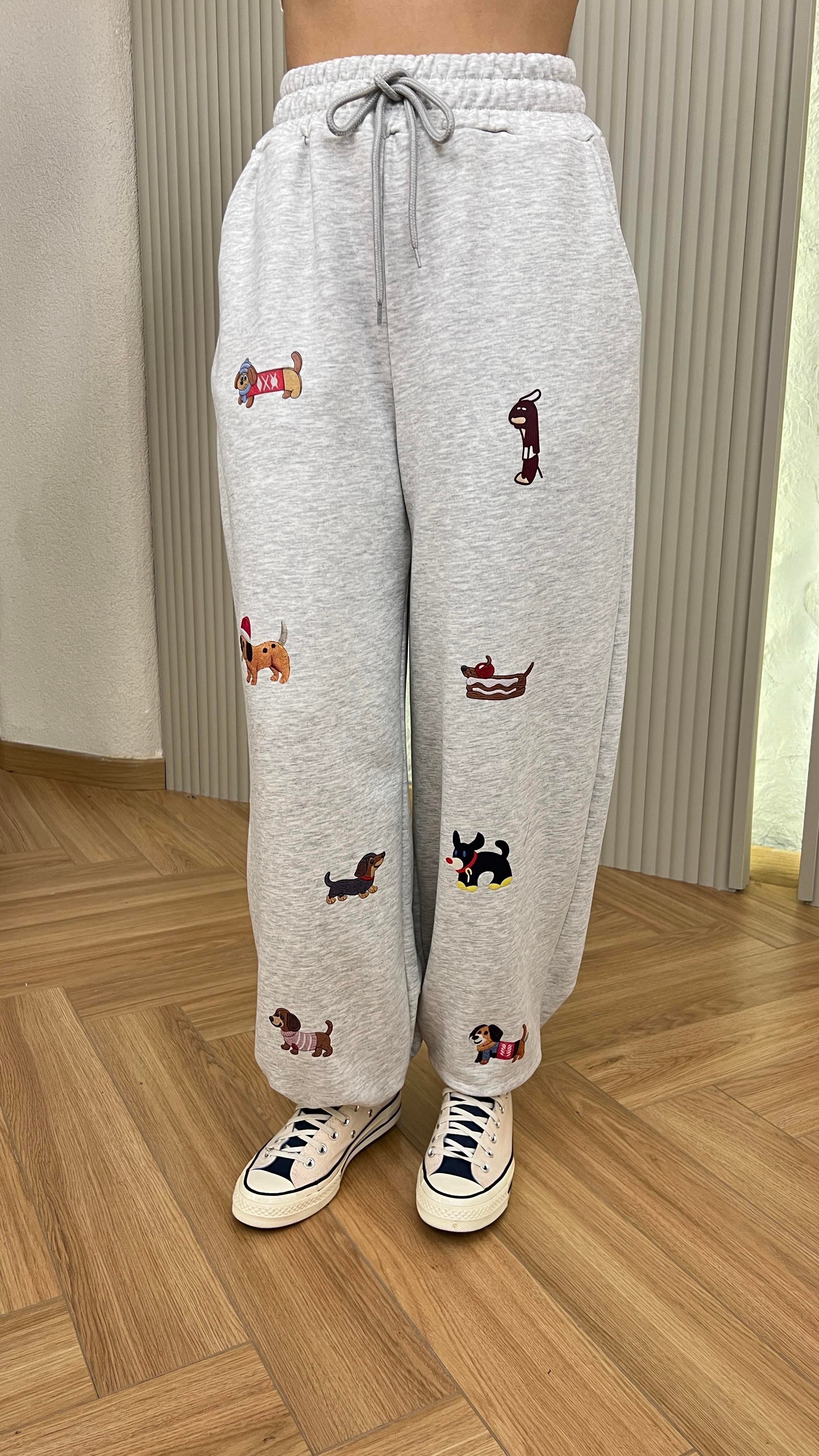 Köpek Desenli Paça Stoper Gri Eşofman Altı