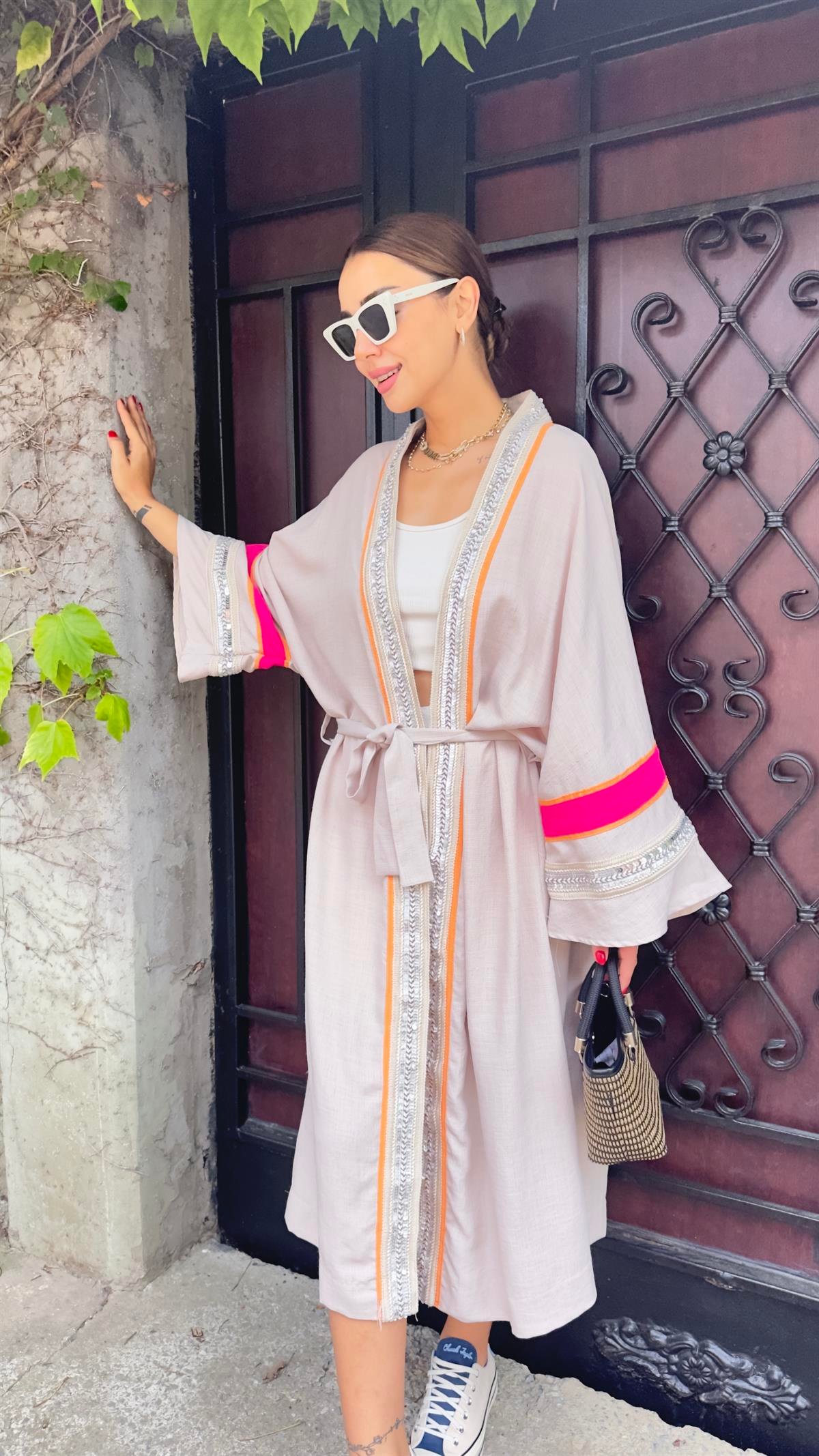 Qens İşlemeli Tasarım Kimono