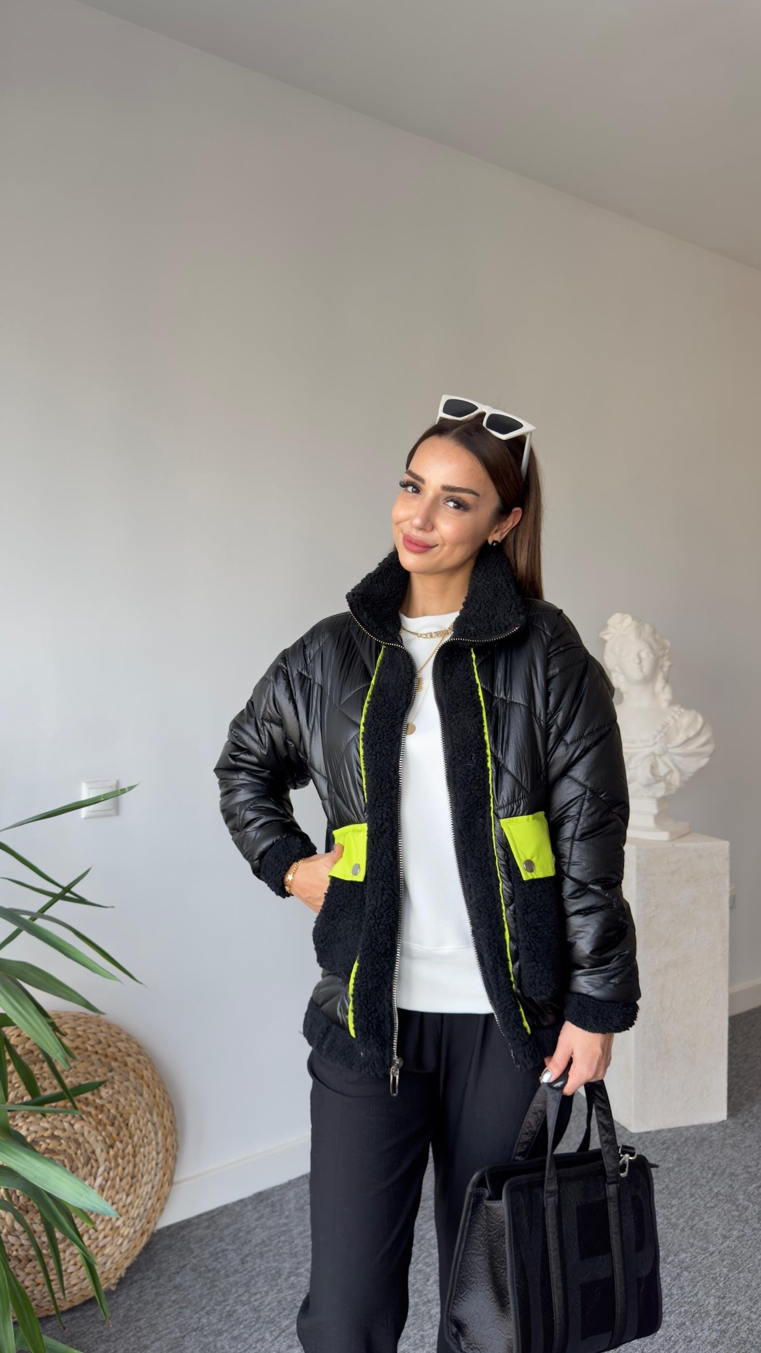 Neon Şerit Detaylı Siyah Premıum Mont