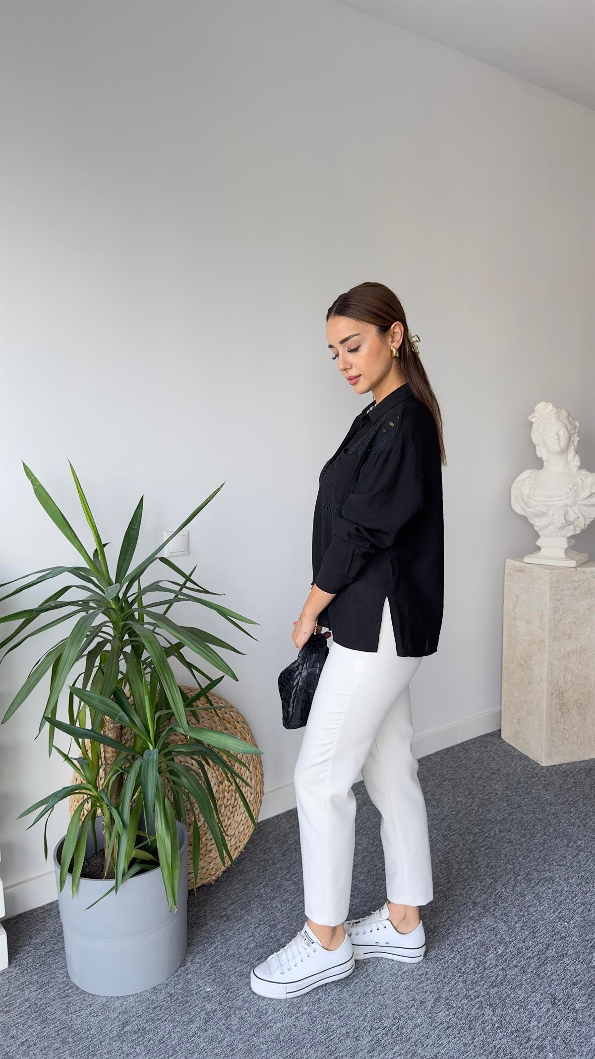 Triko Detay Orj Model Siyah Gömlek