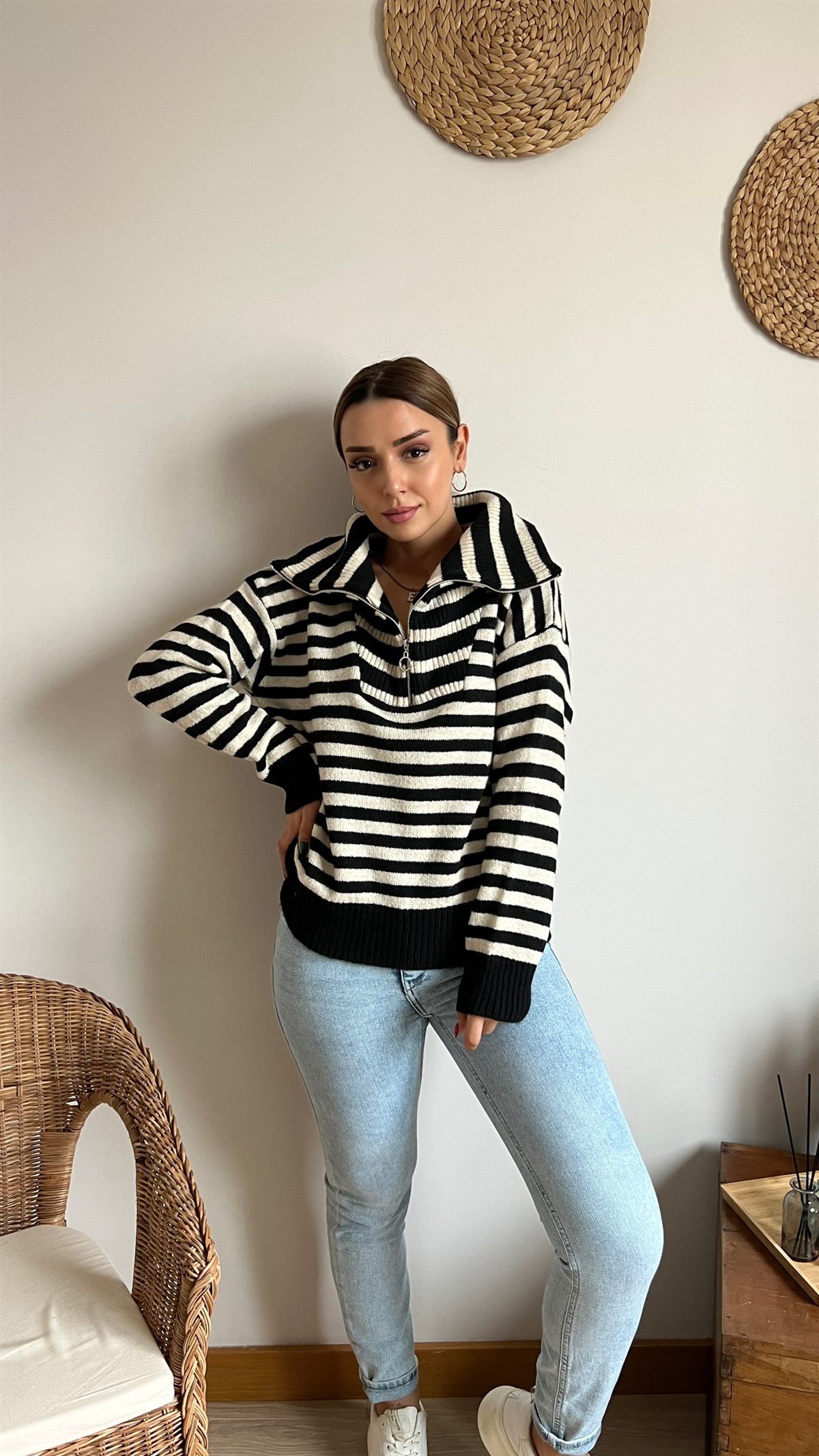 Zara Model Çizgili Yarım Fermuar Kazak