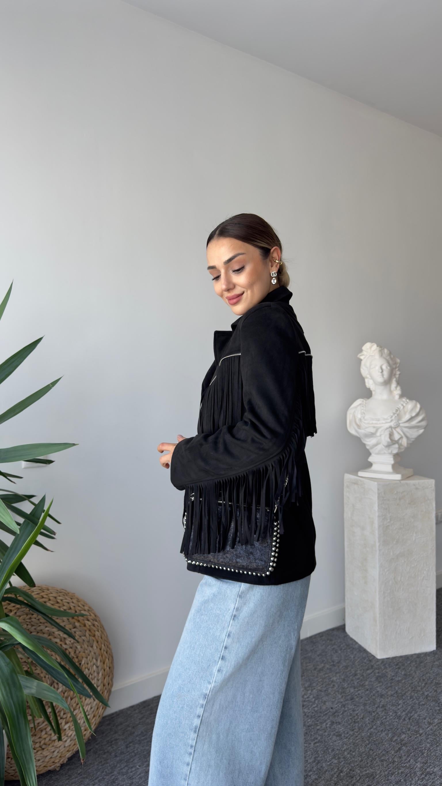 Henko Püsküllü Siyah Süet Ceket