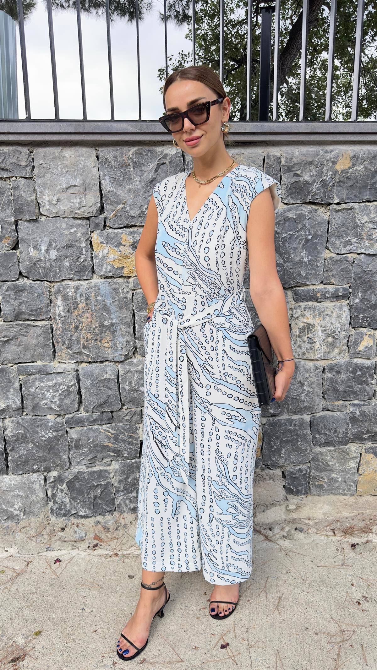 Massi Model Desenli Kuşaklı Tulum